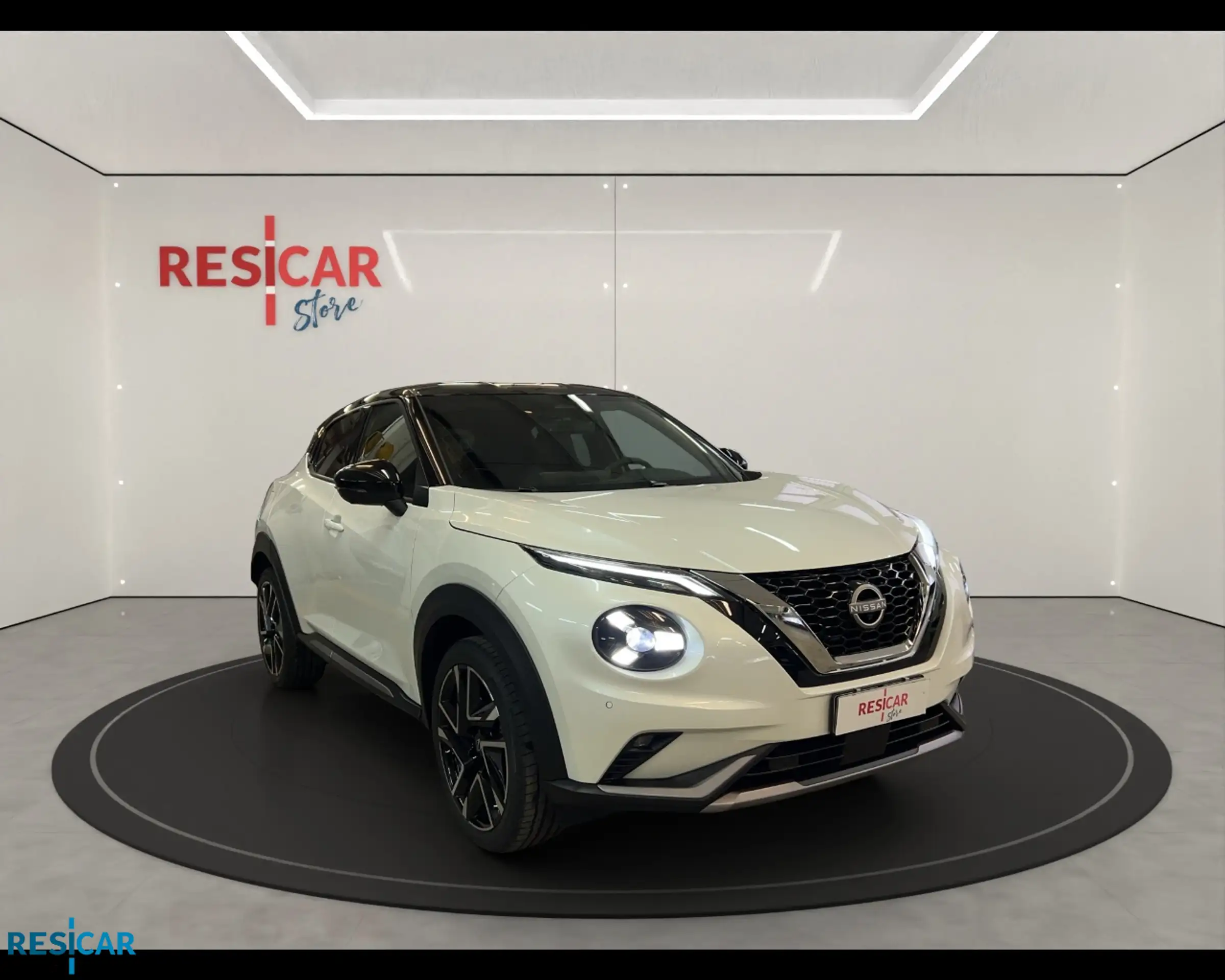 Nissan - Juke