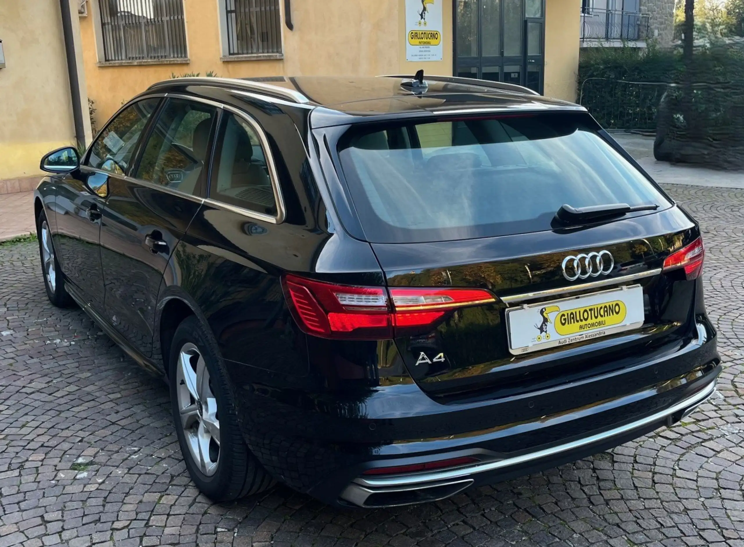 Audi - A4