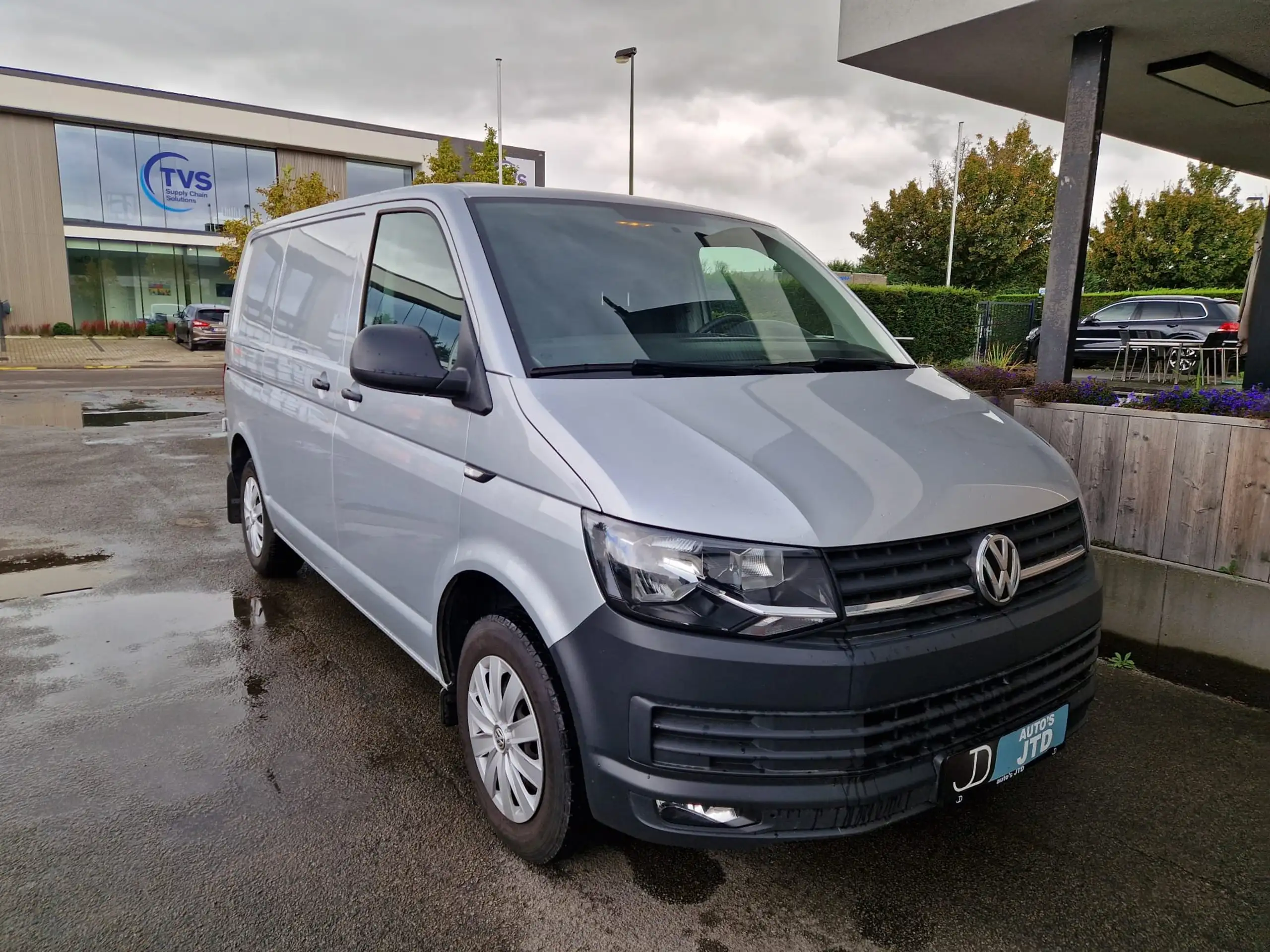 Volkswagen - T6 Transporter