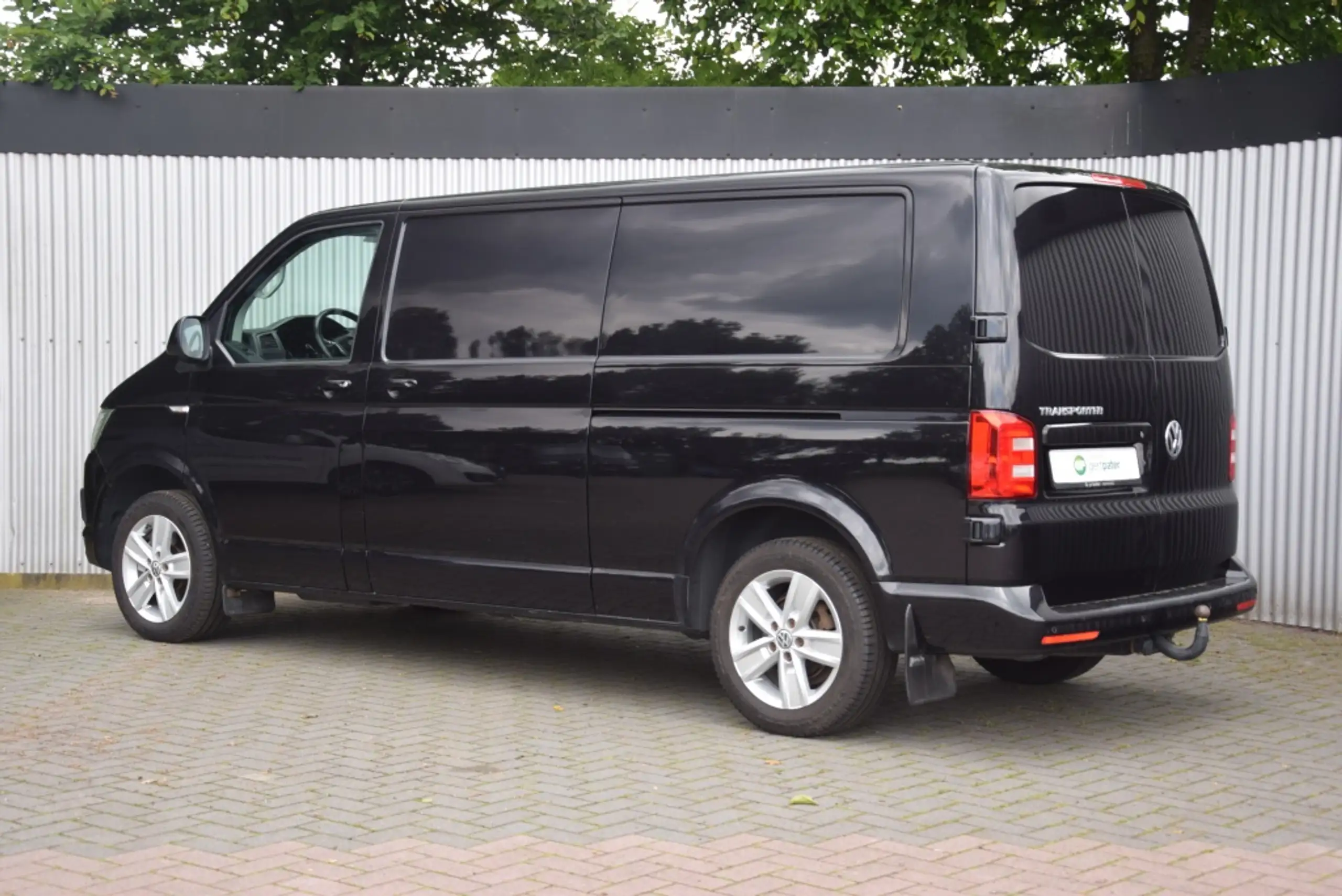 Volkswagen - Transporter