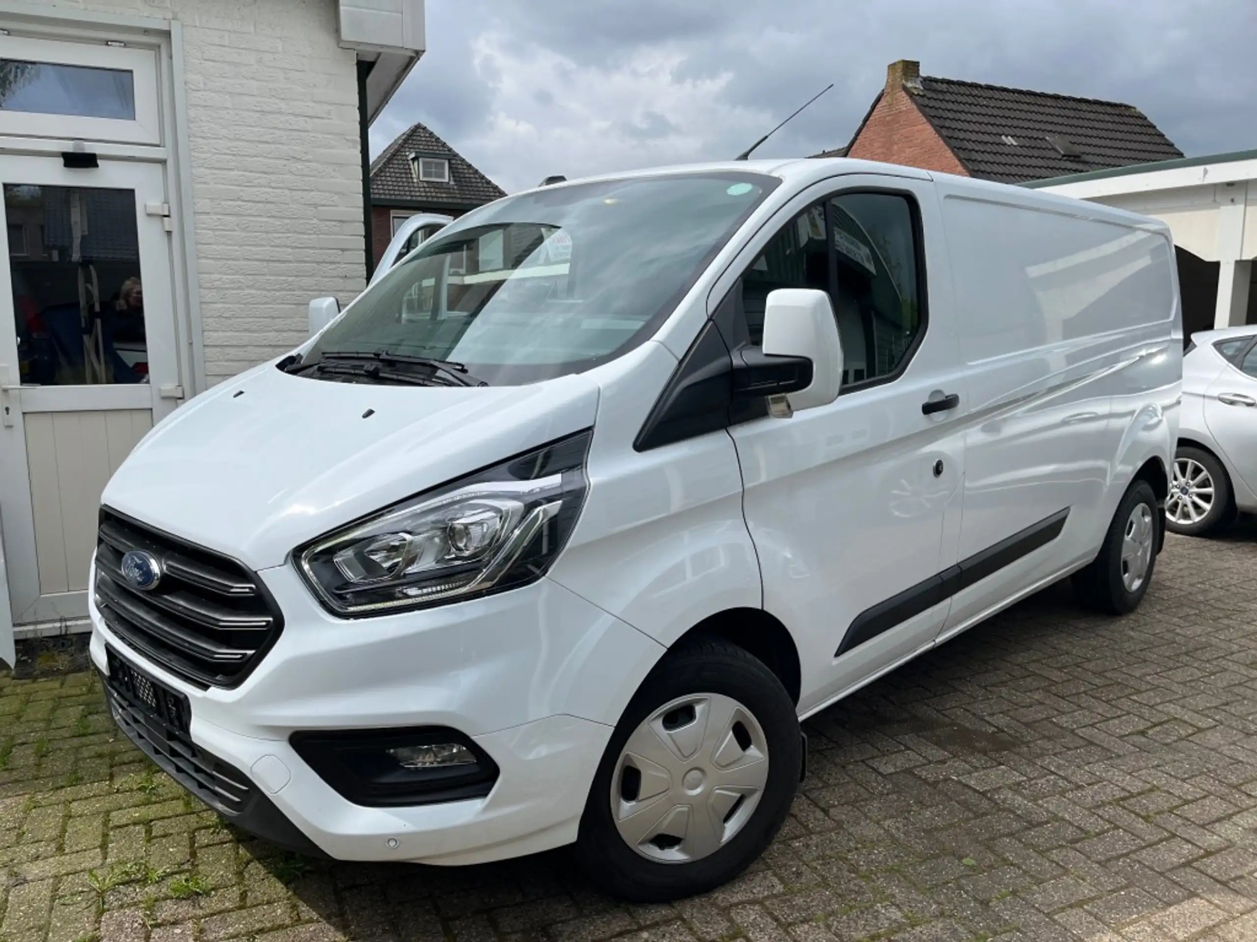 Ford - Transit Custom