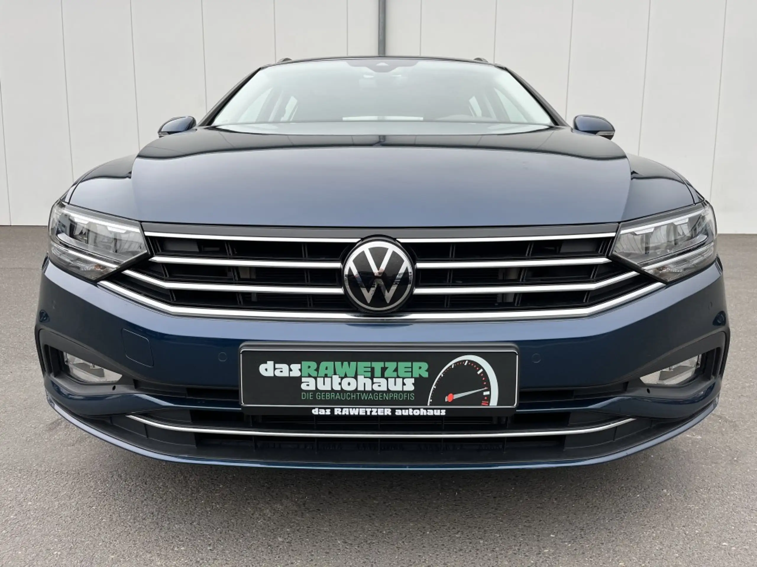 Volkswagen - Passat Variant