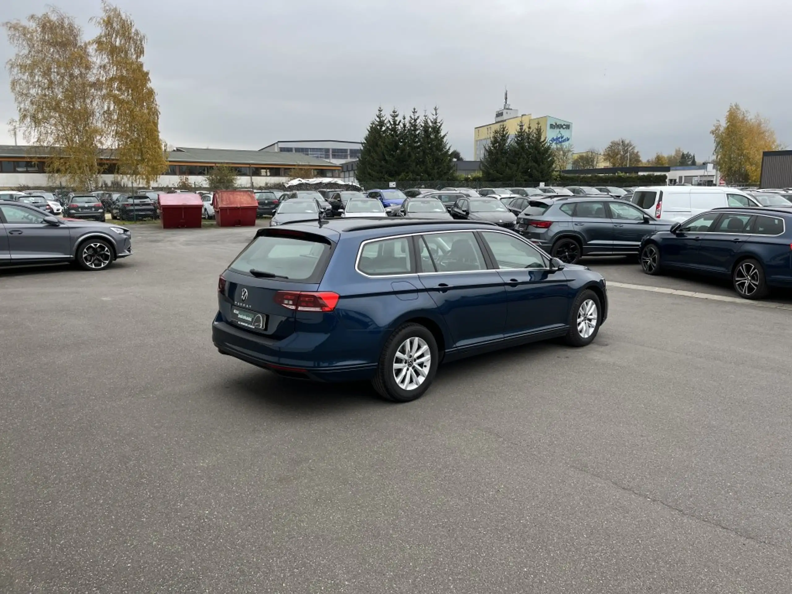 Volkswagen - Passat Variant