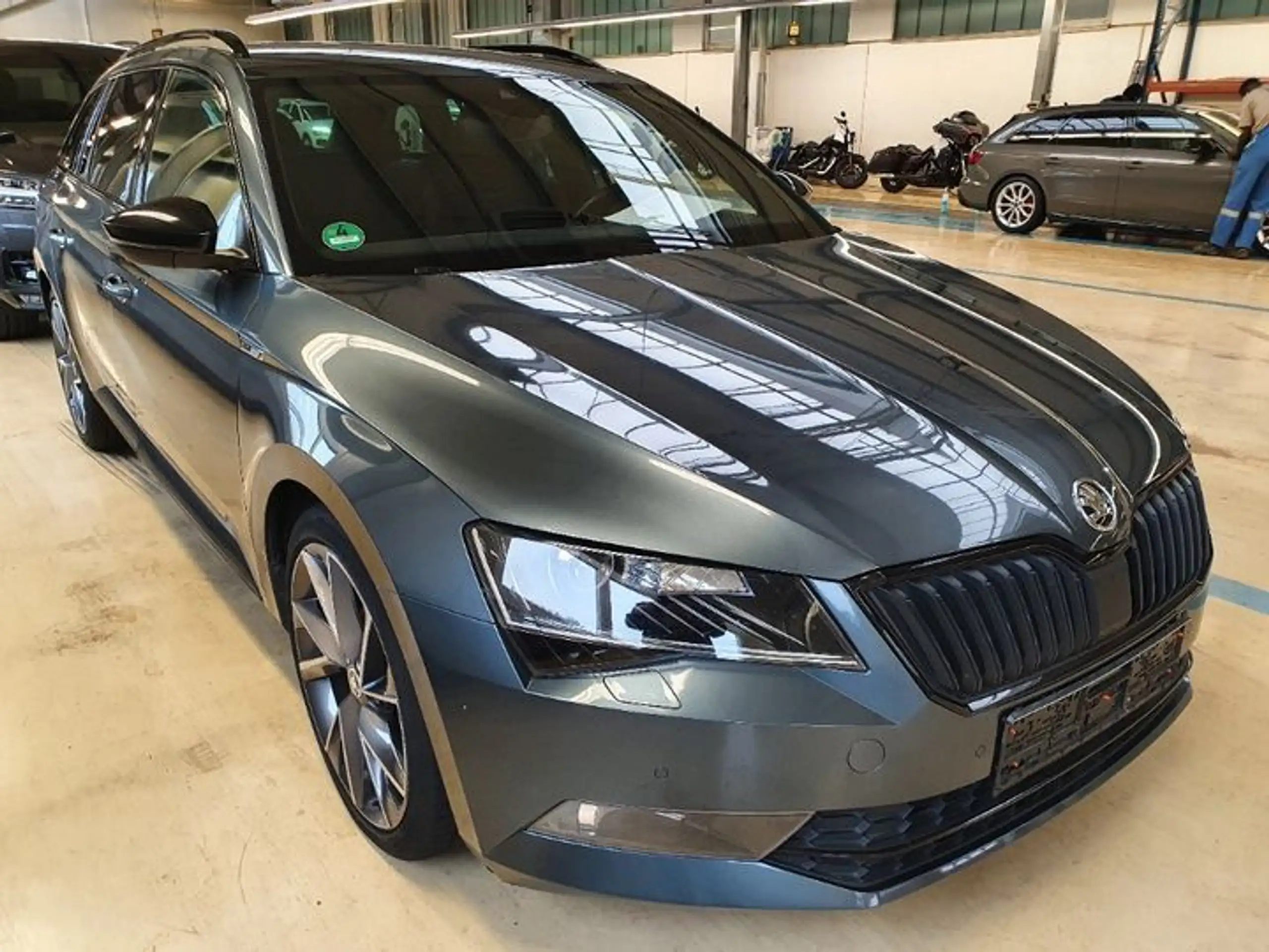 Skoda - Superb