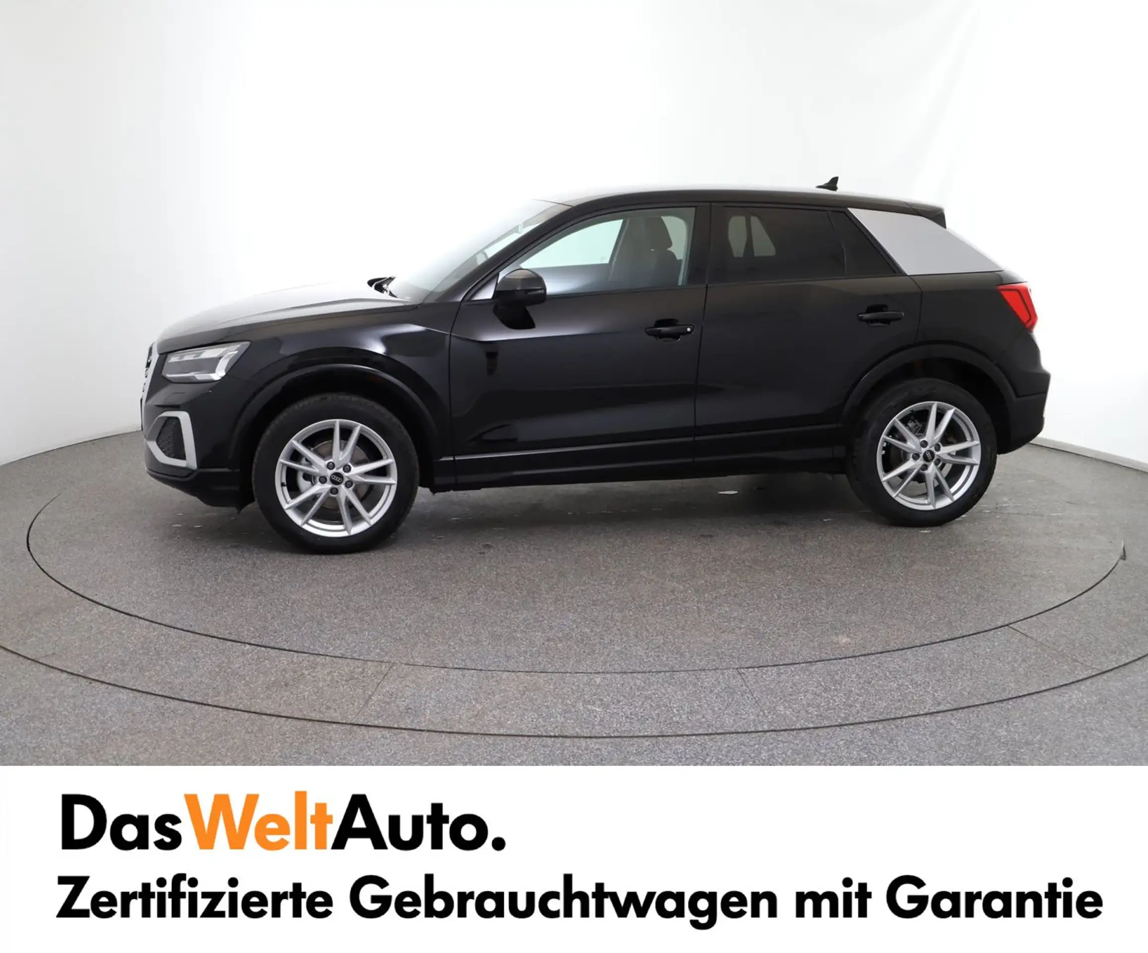 Audi - Q2