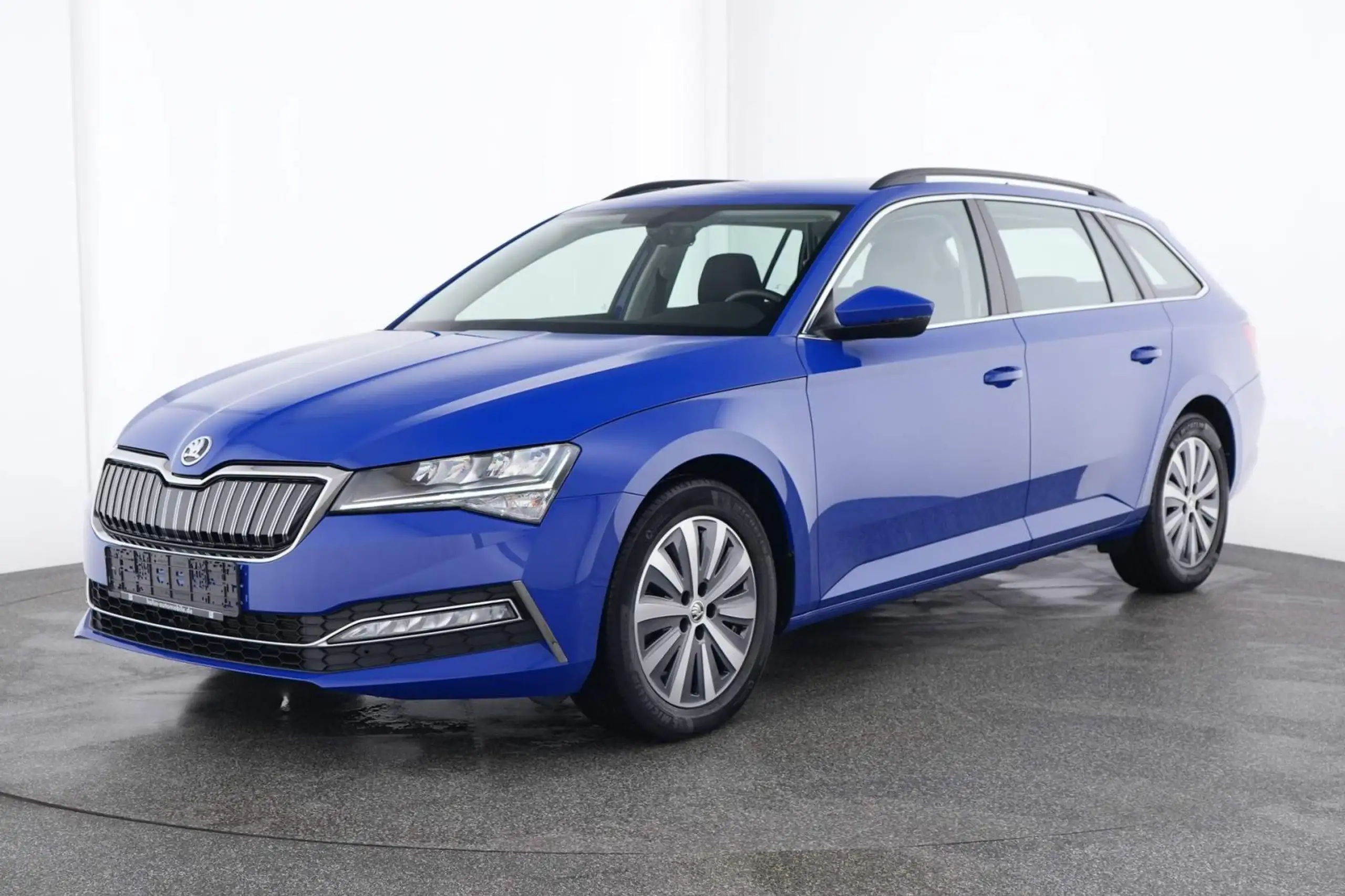 Skoda - Superb