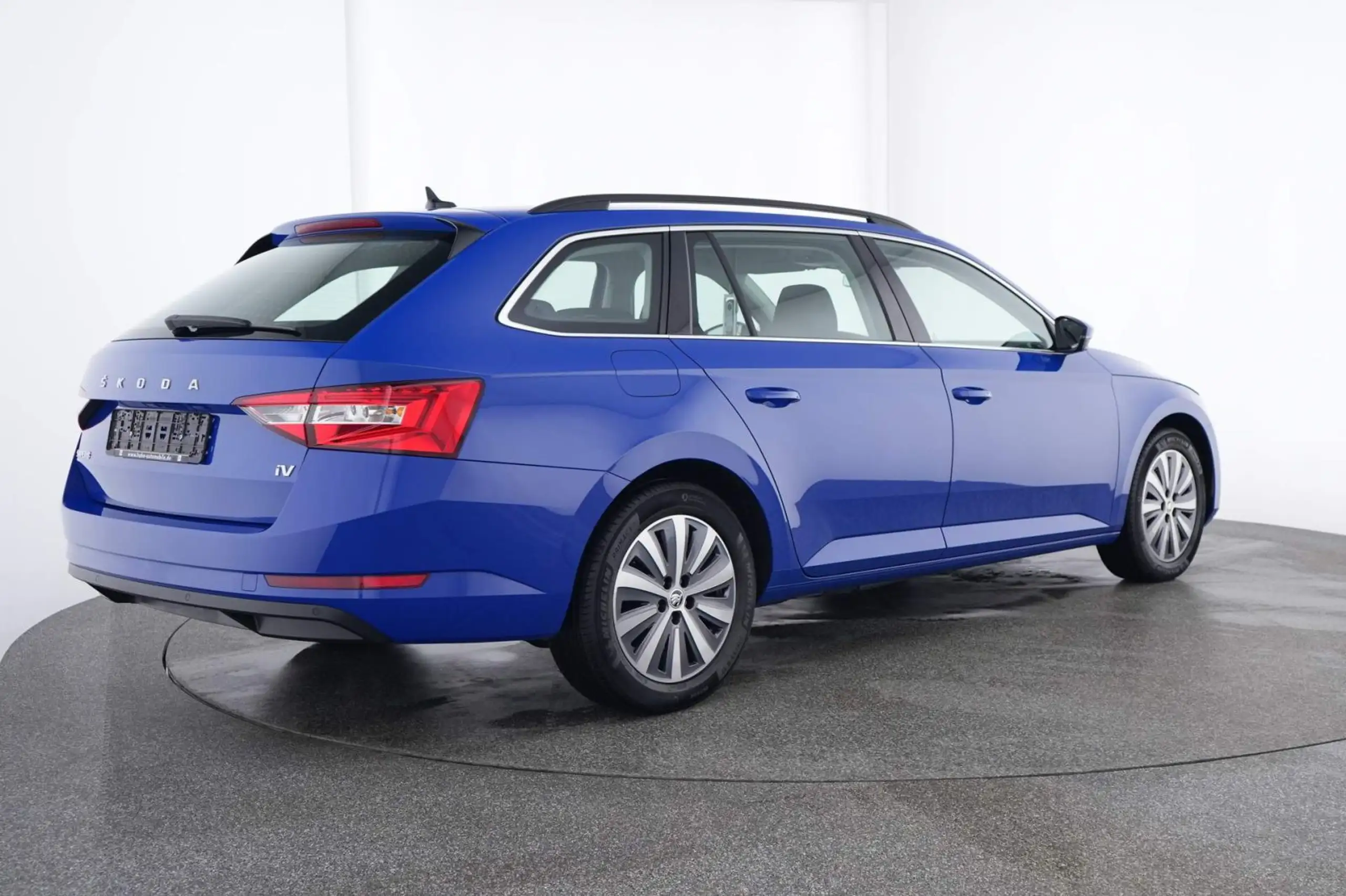 Skoda - Superb