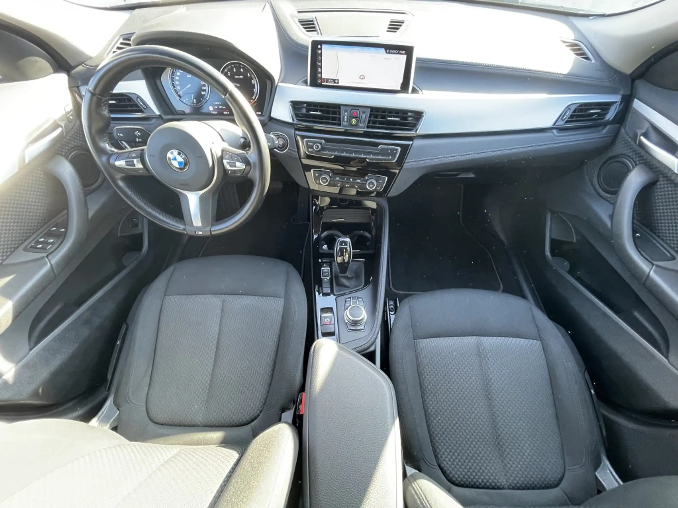 BMW - X2