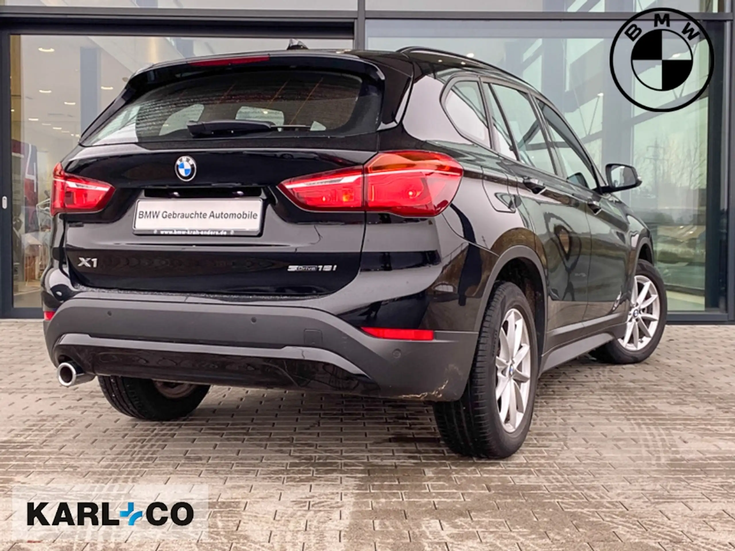 BMW - X1