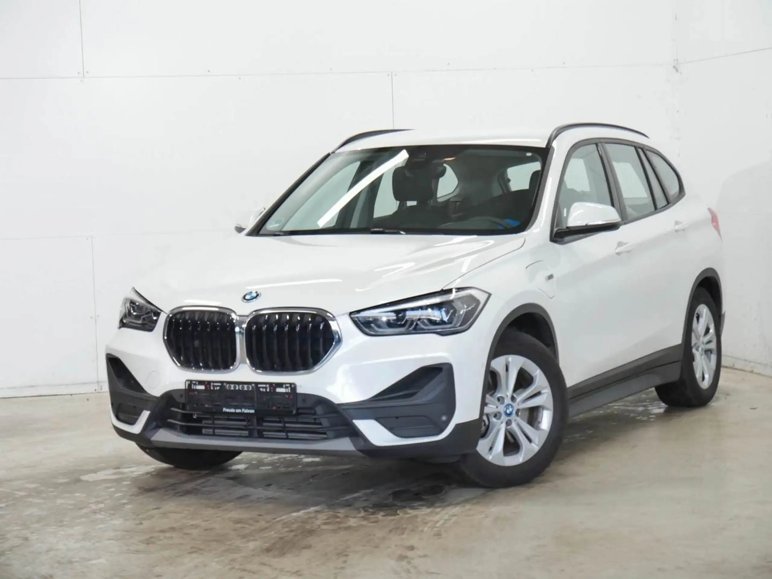 BMW - X1