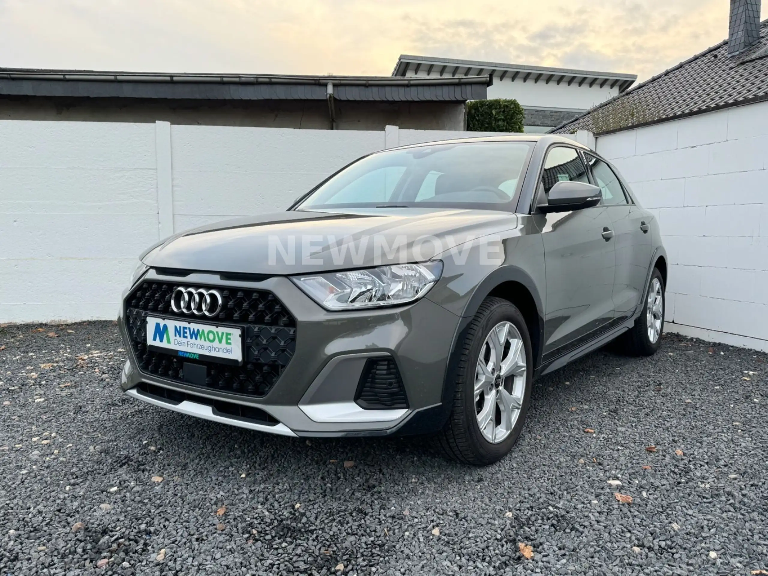 Audi - A1