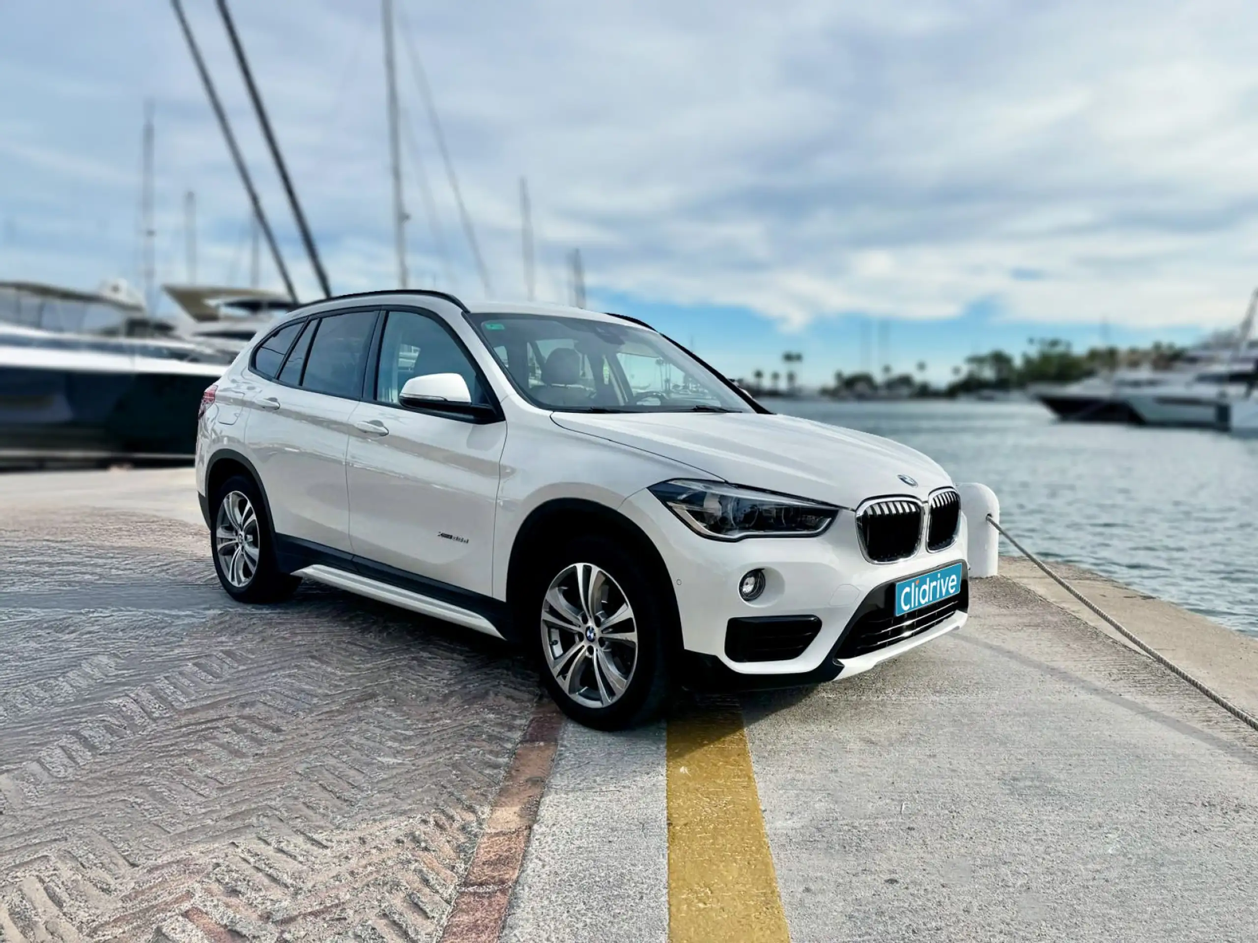 BMW - X1