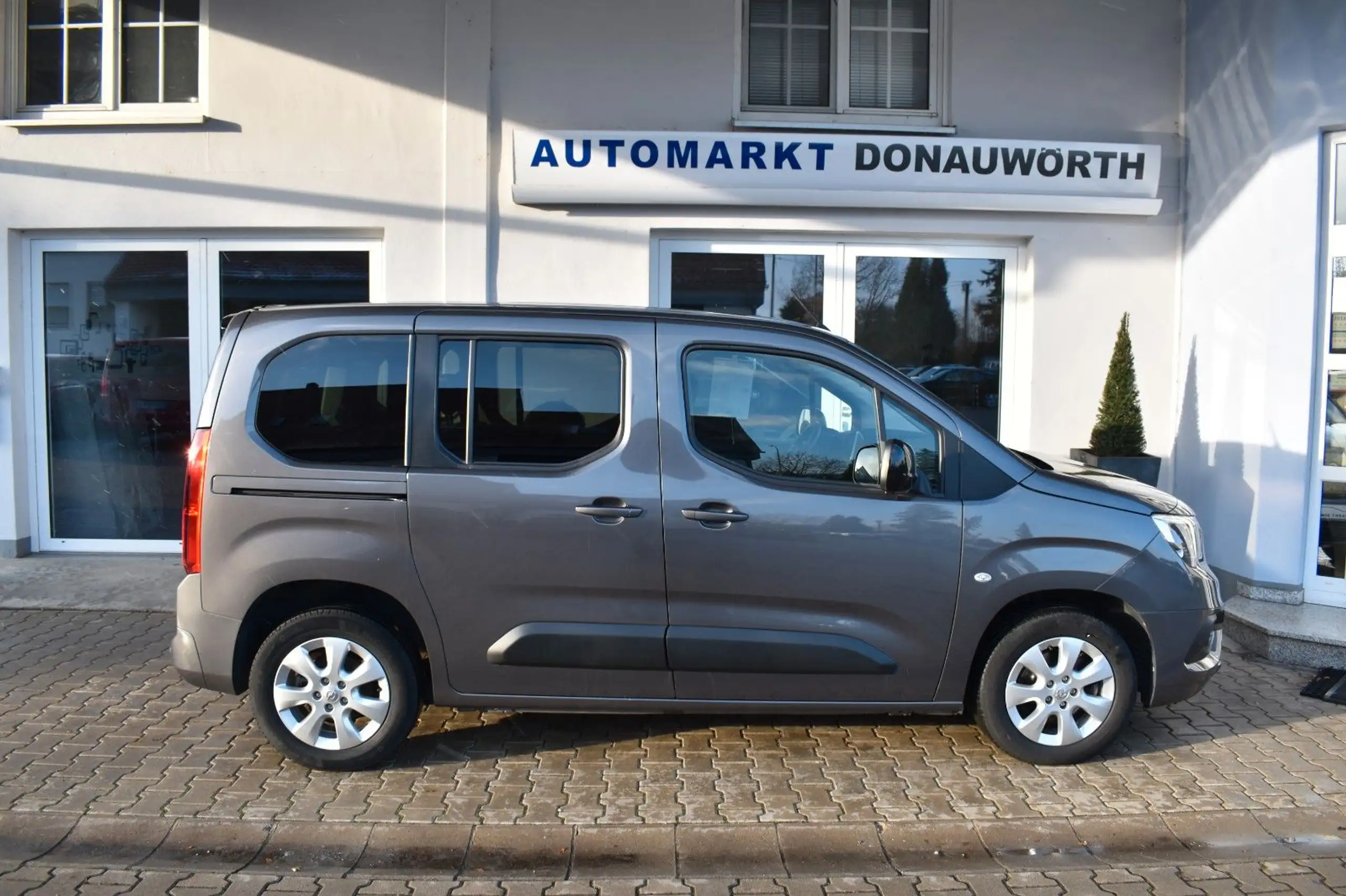 Opel - Combo Life