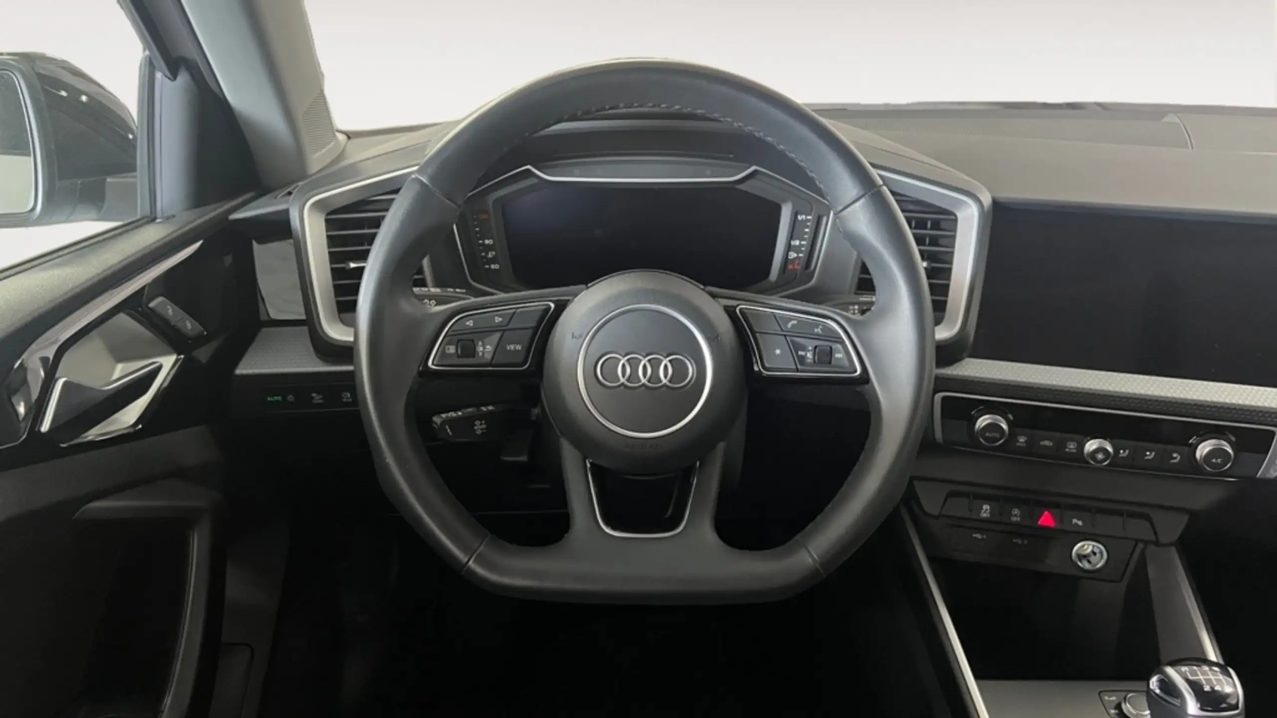 Audi - A1