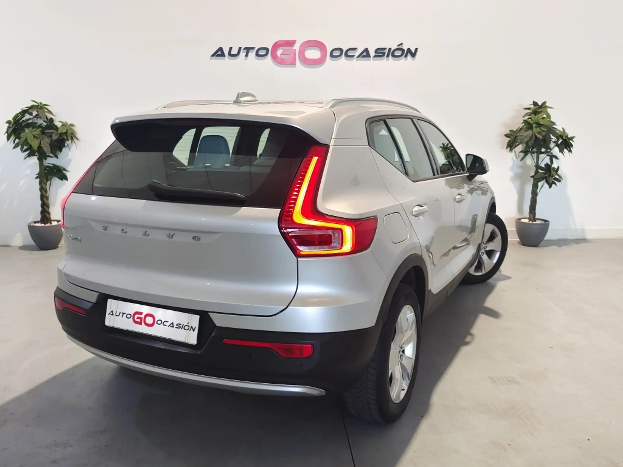 Volvo - XC40