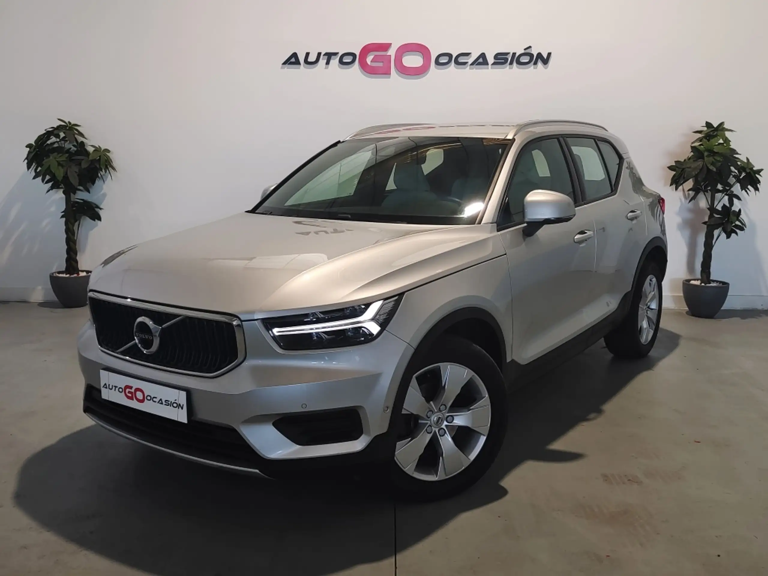 Volvo - XC40