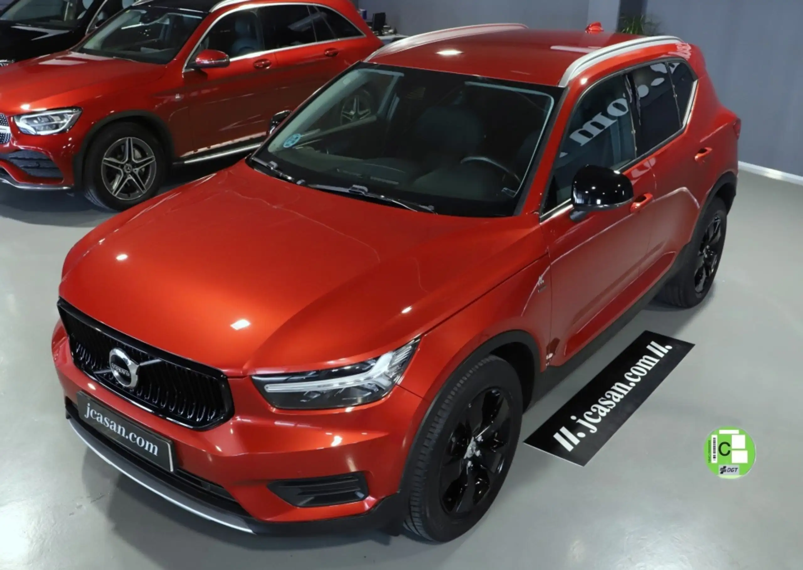 Volvo - XC40