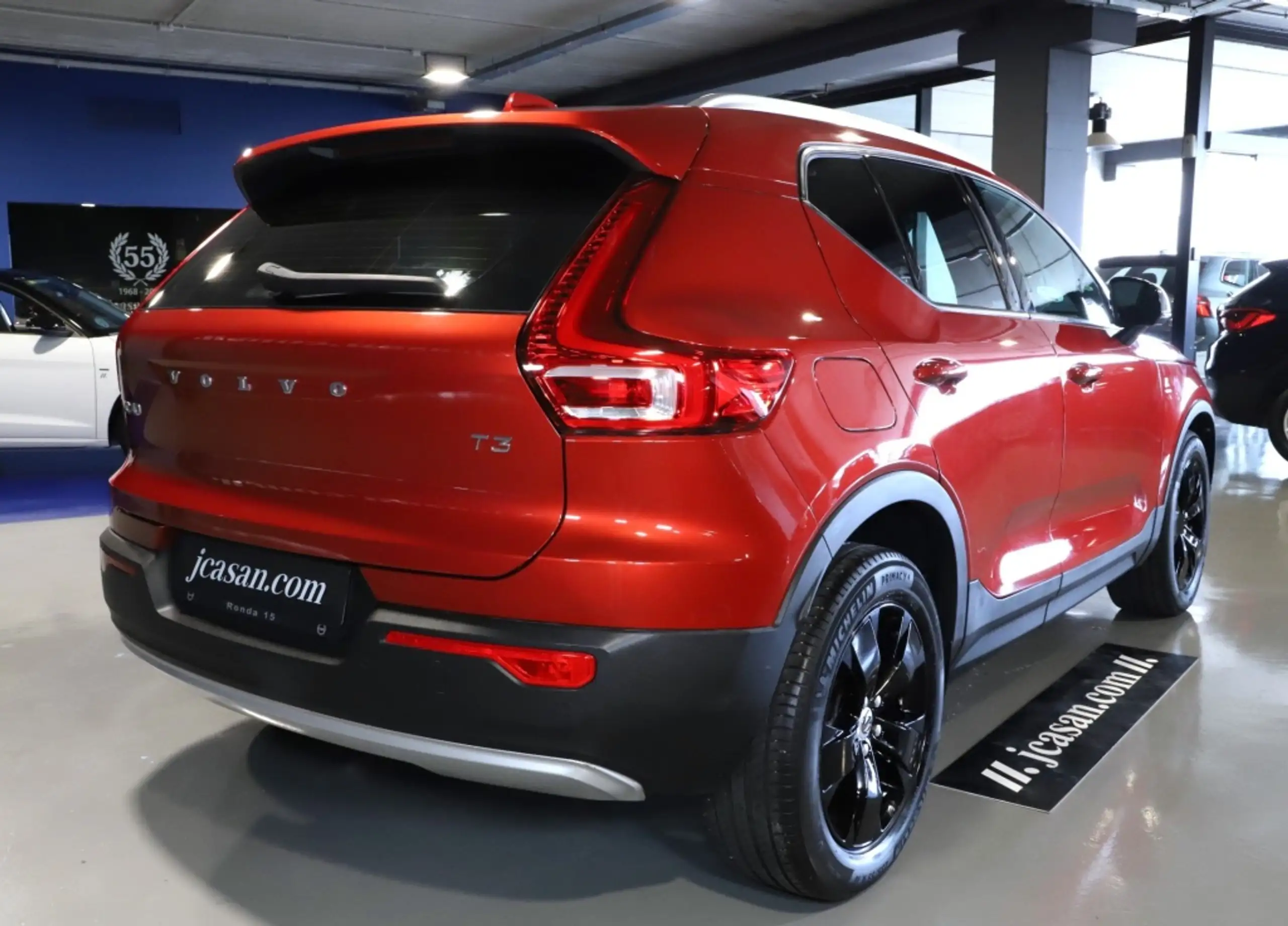 Volvo - XC40