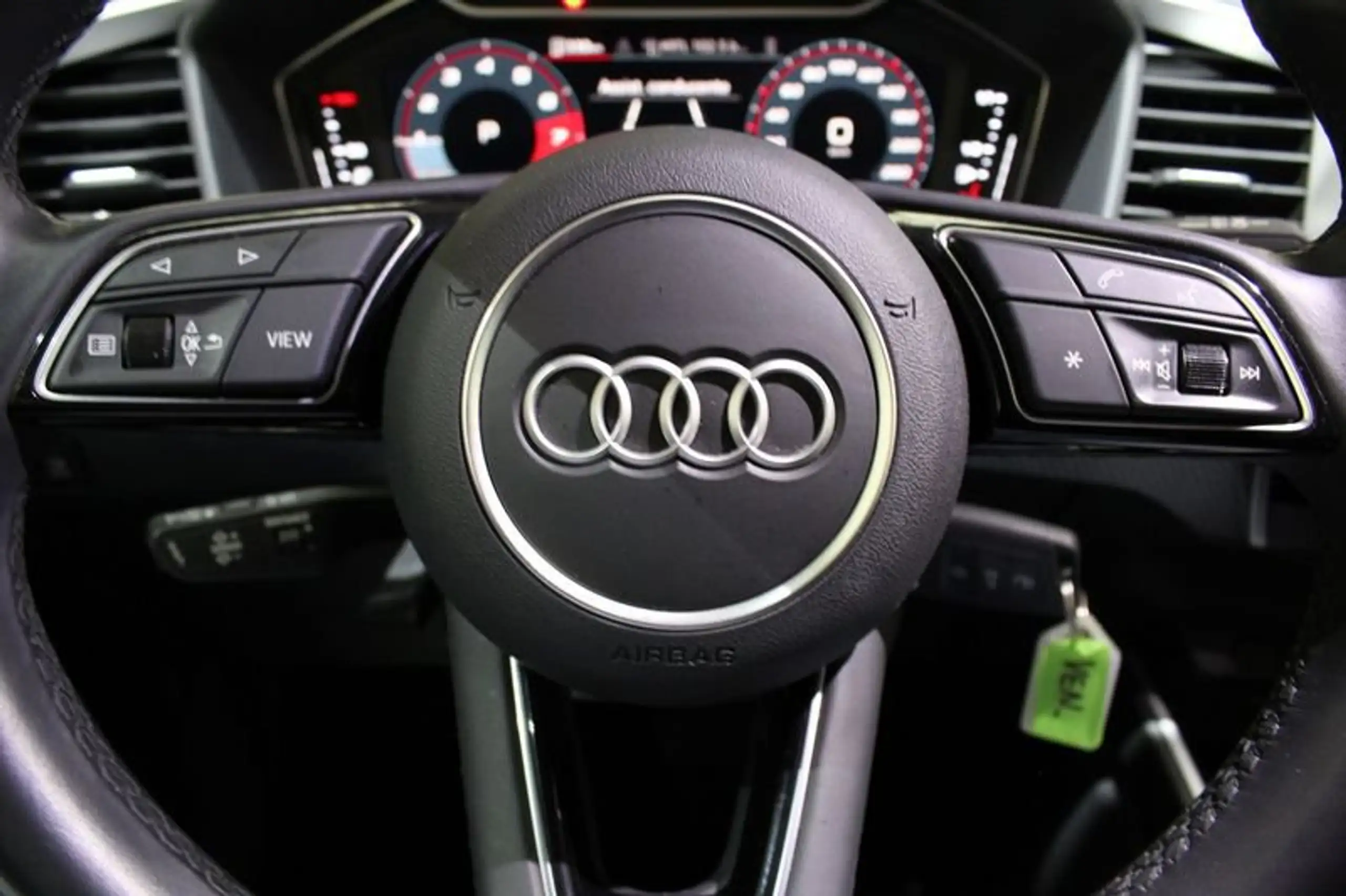 Audi - A1