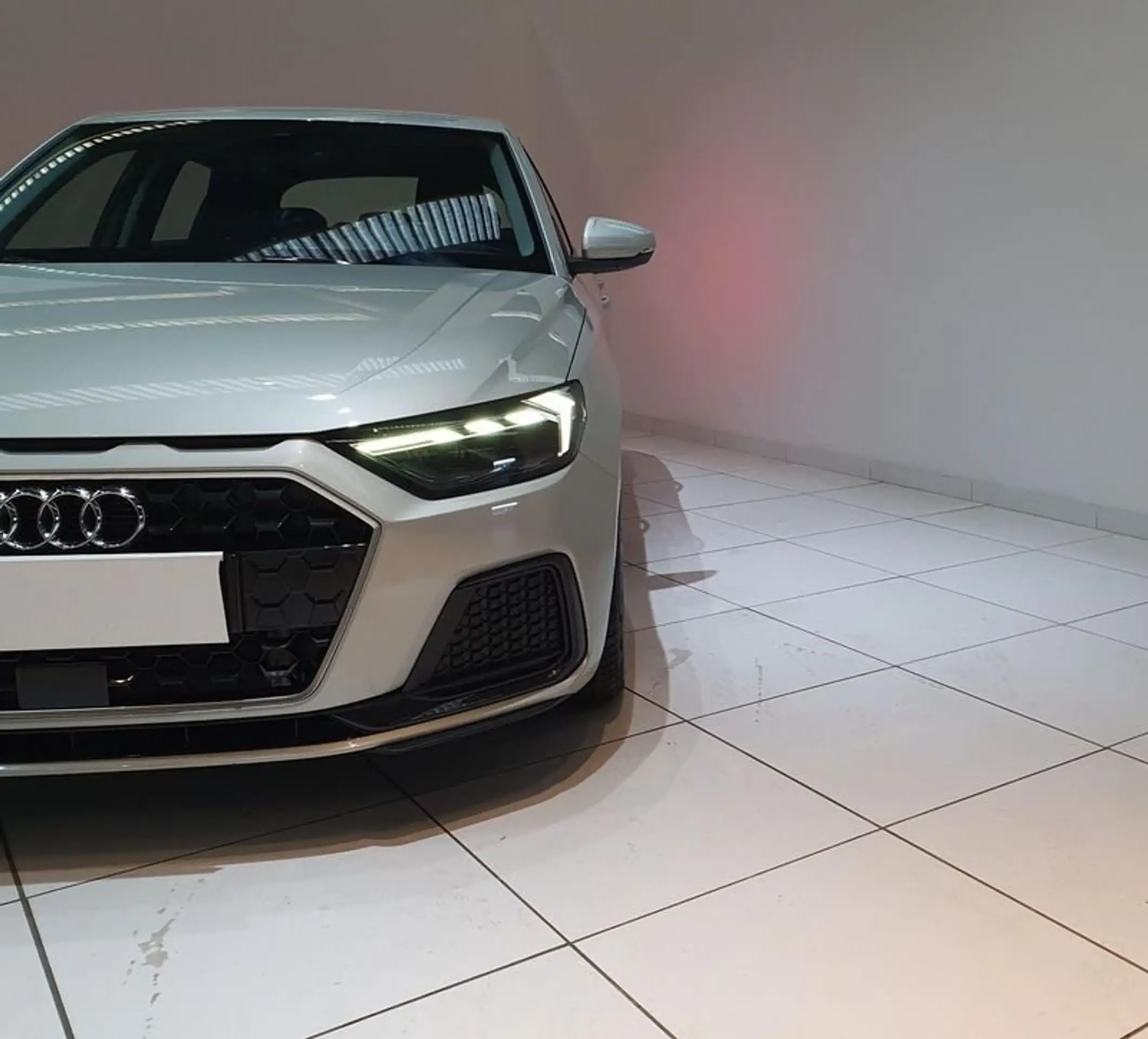 Audi - A1