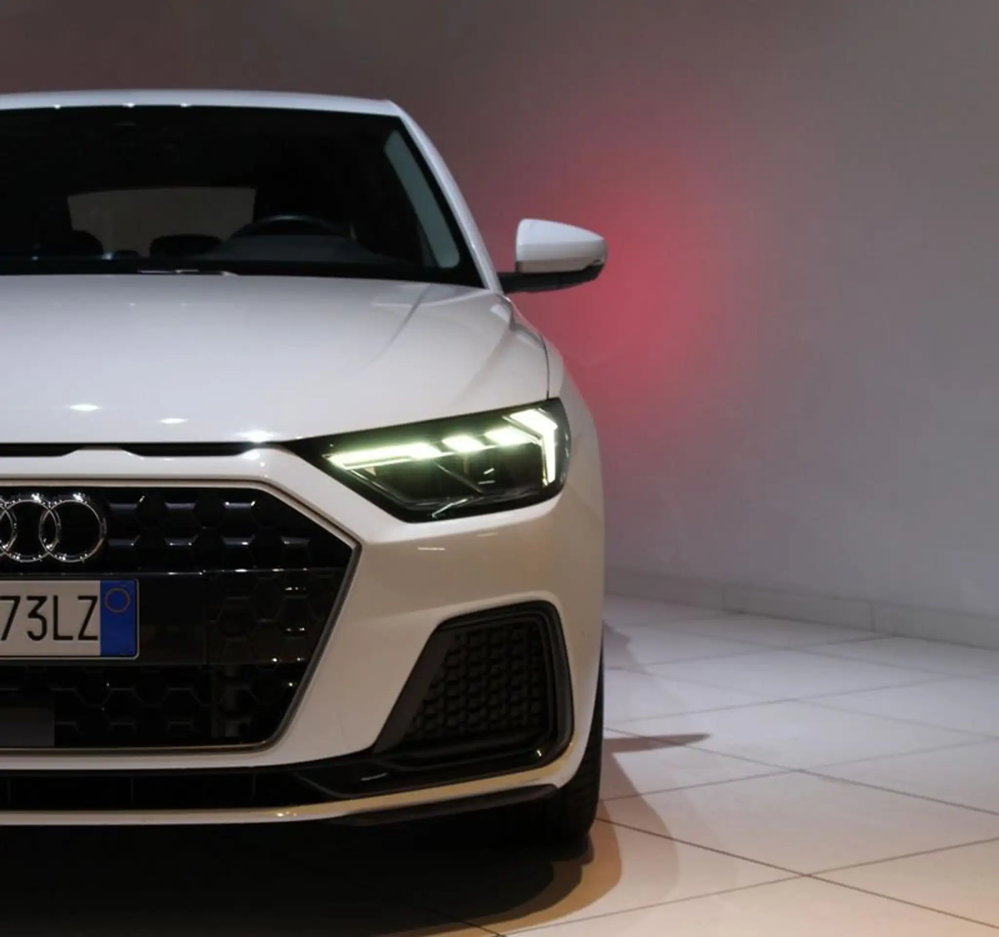 Audi - A1