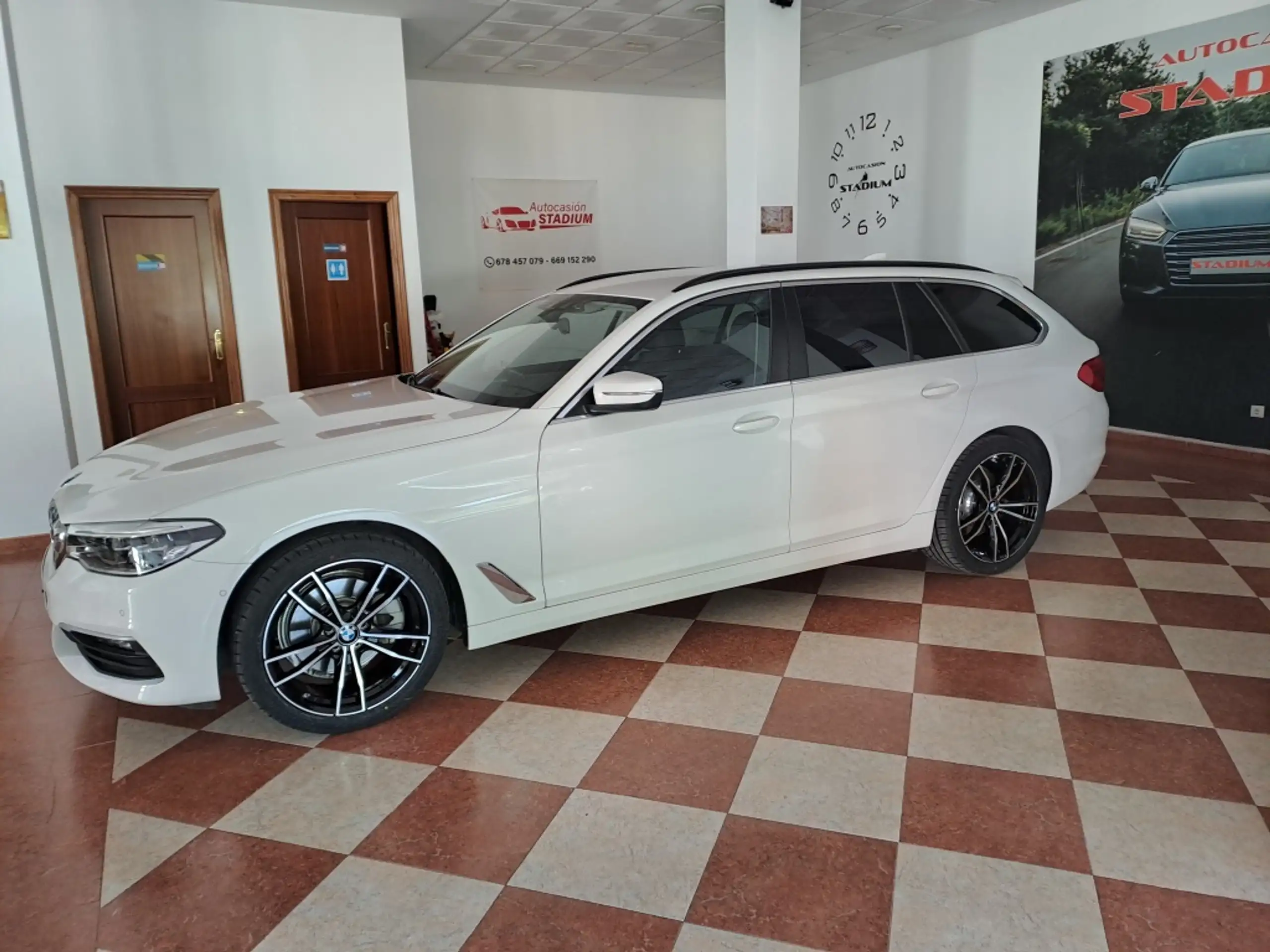 BMW 520 2019