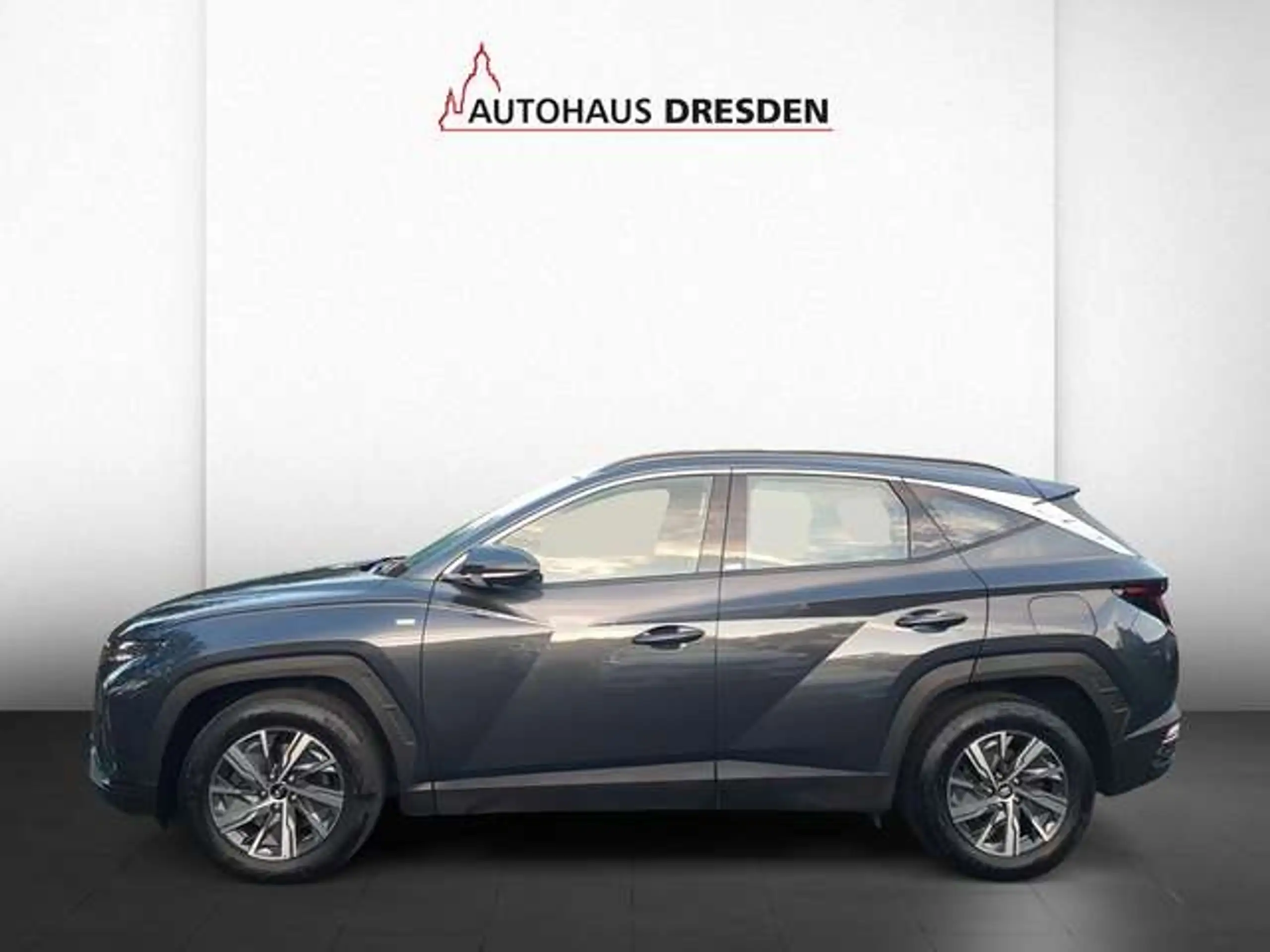 Hyundai - TUCSON