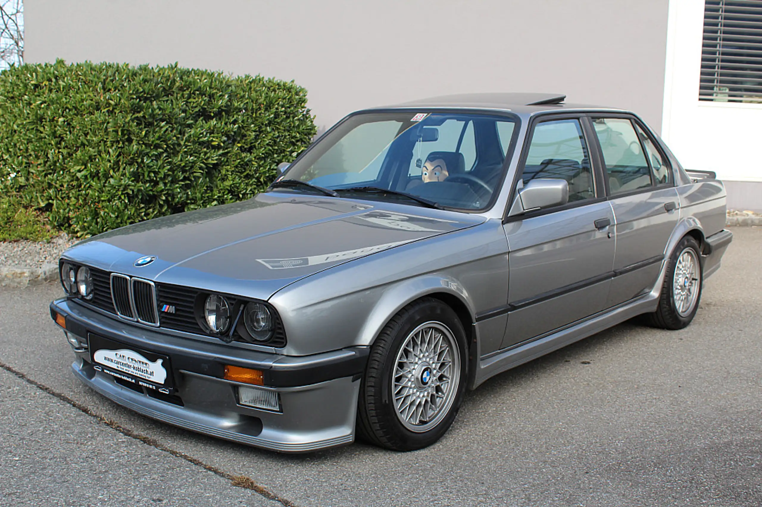 BMW 325 1987