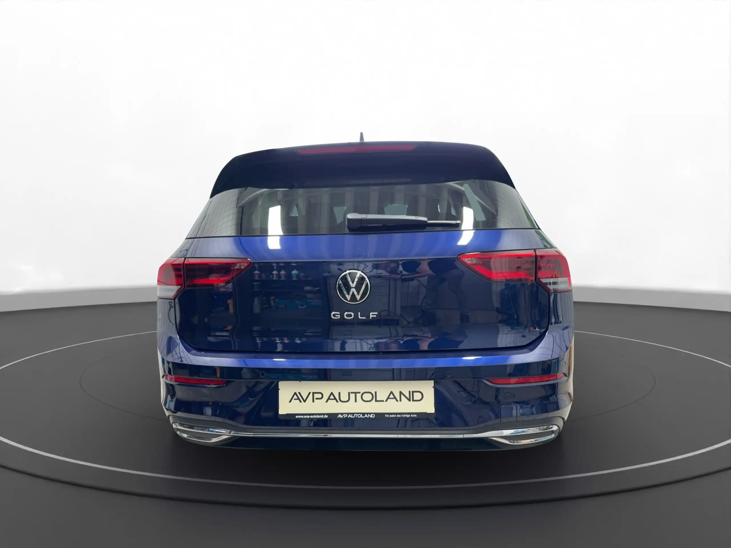 Volkswagen - Golf