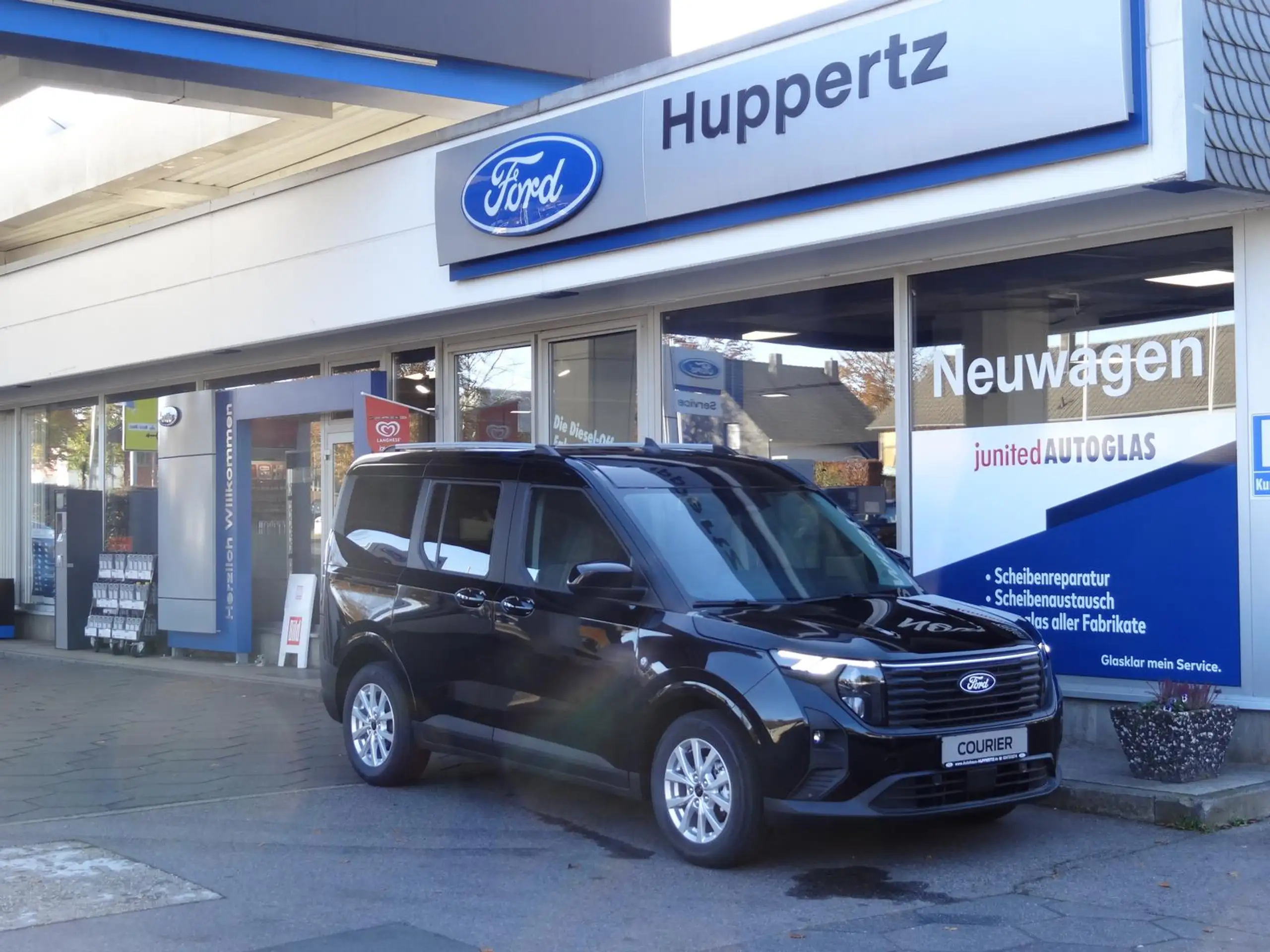 Ford Tourneo Courier 2024