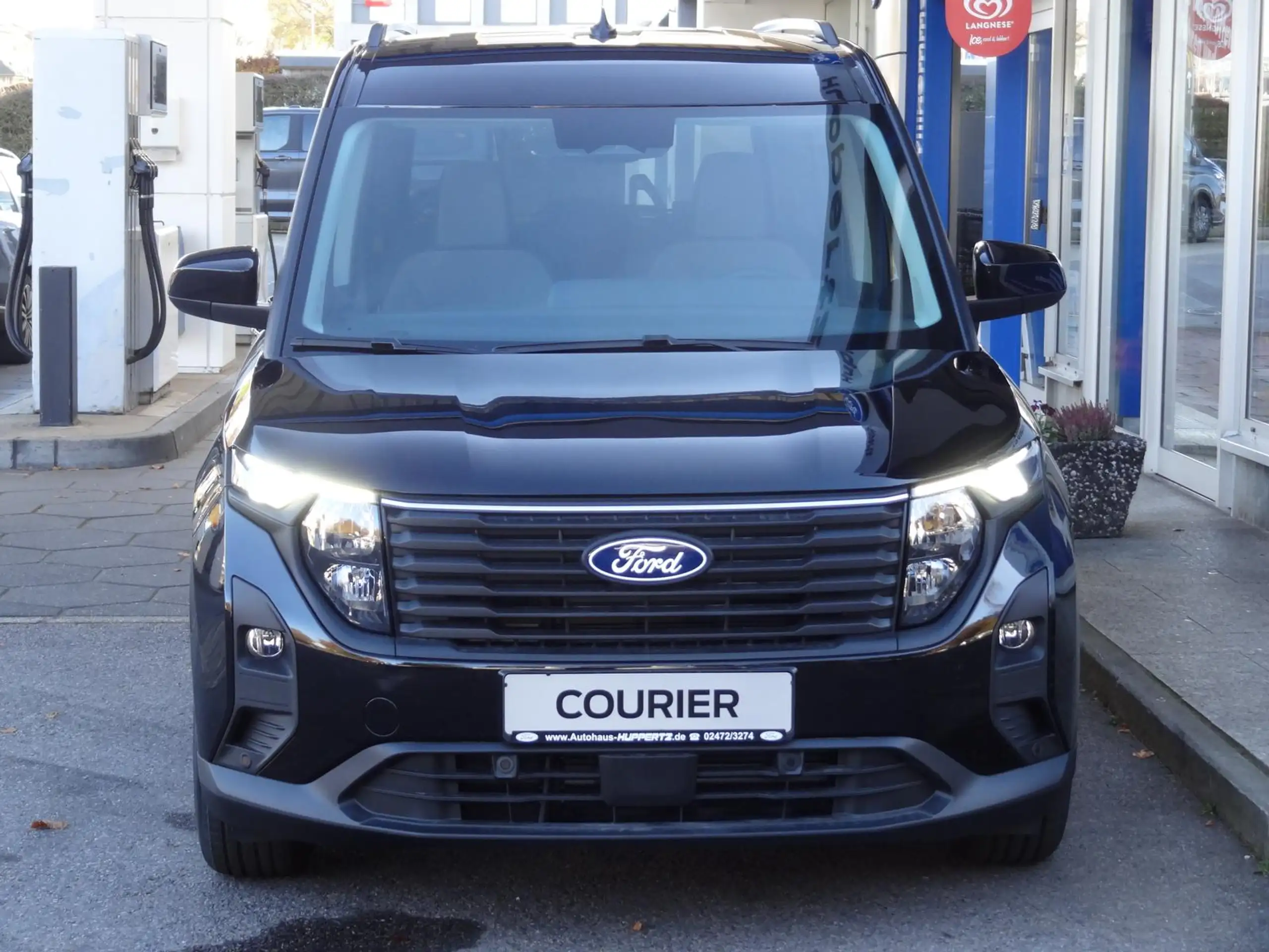 Ford - Tourneo Courier