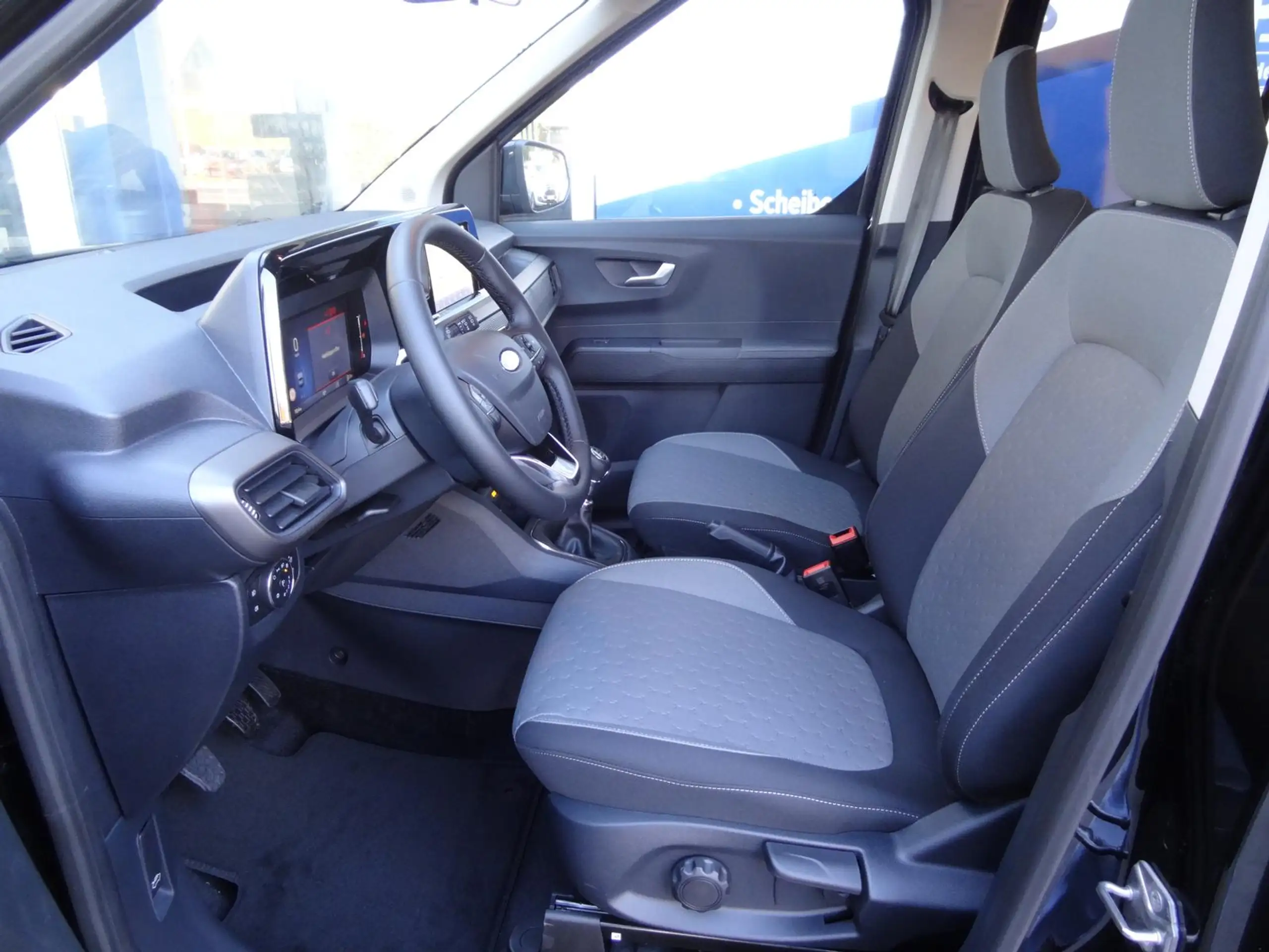 Ford - Tourneo Courier