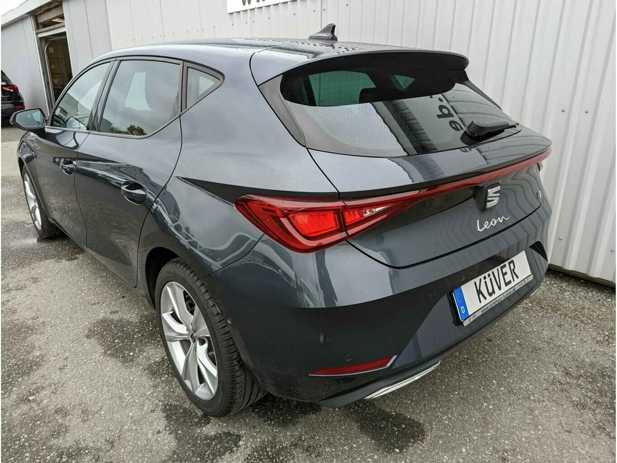 SEAT - Leon