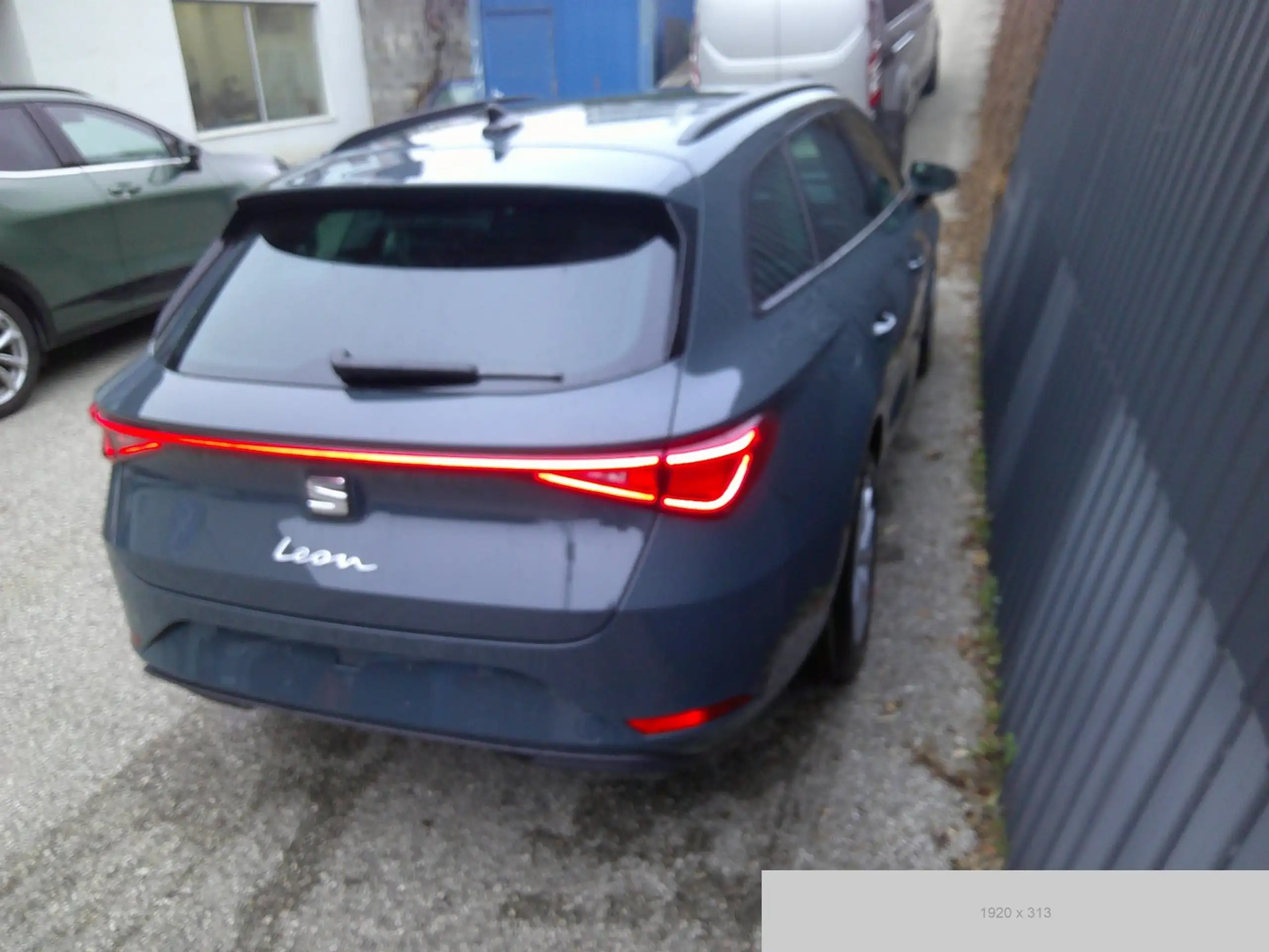 SEAT - Leon