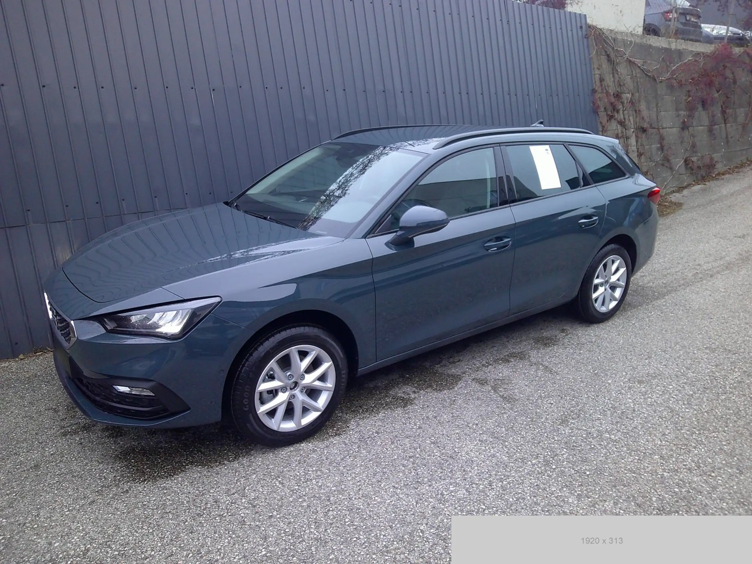 SEAT - Leon