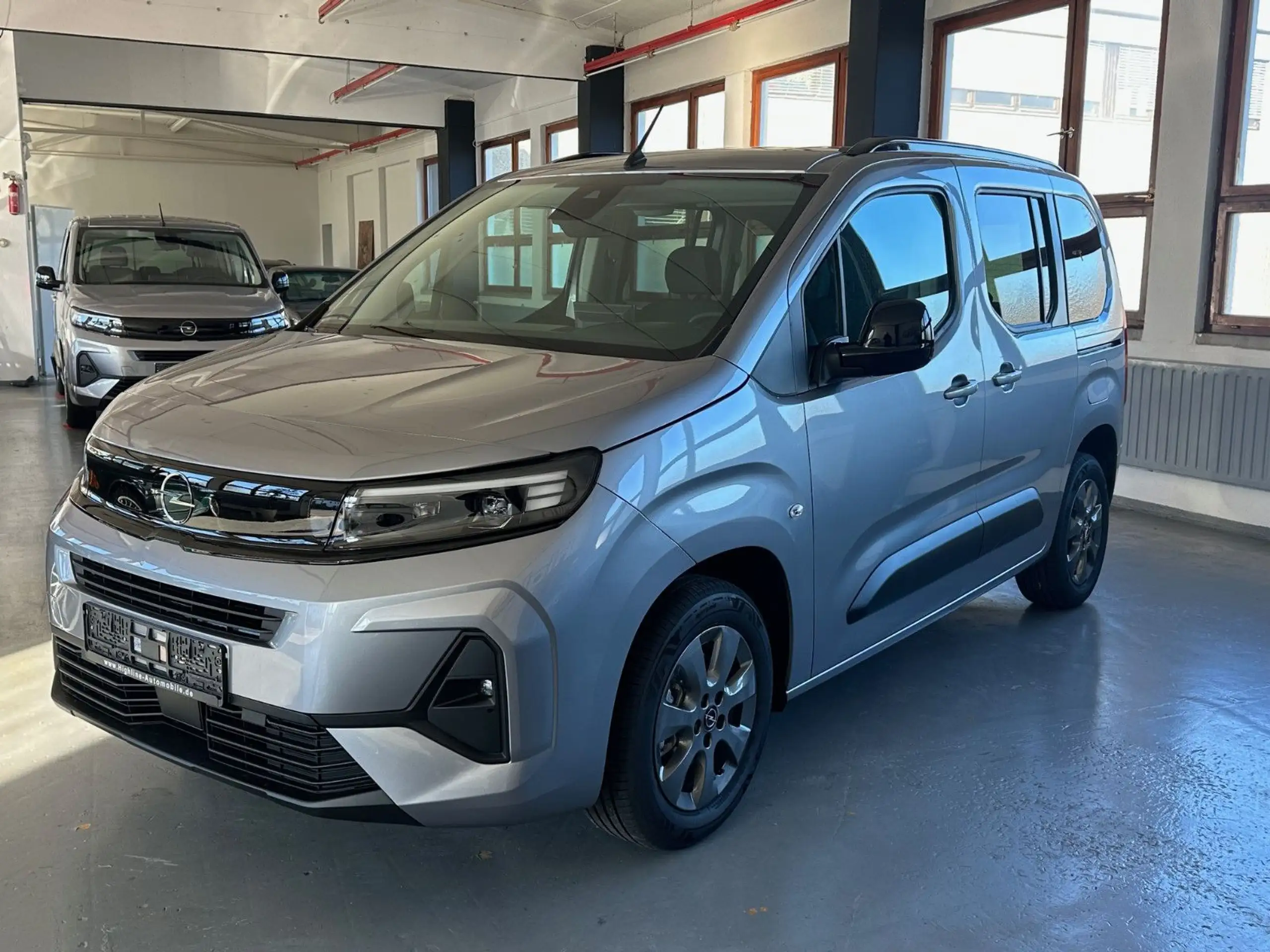 Opel Combo Life 2024