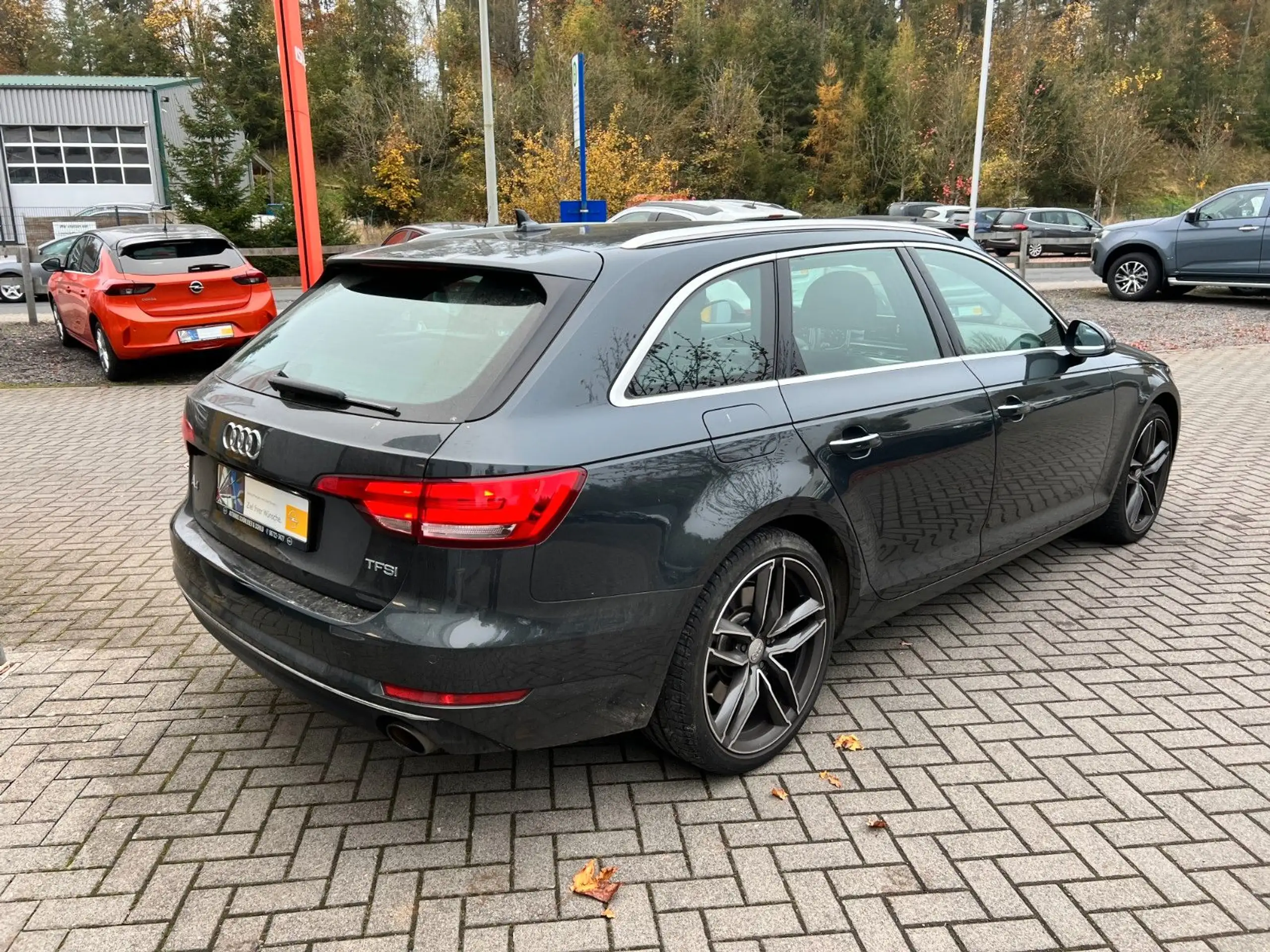 Audi - A4