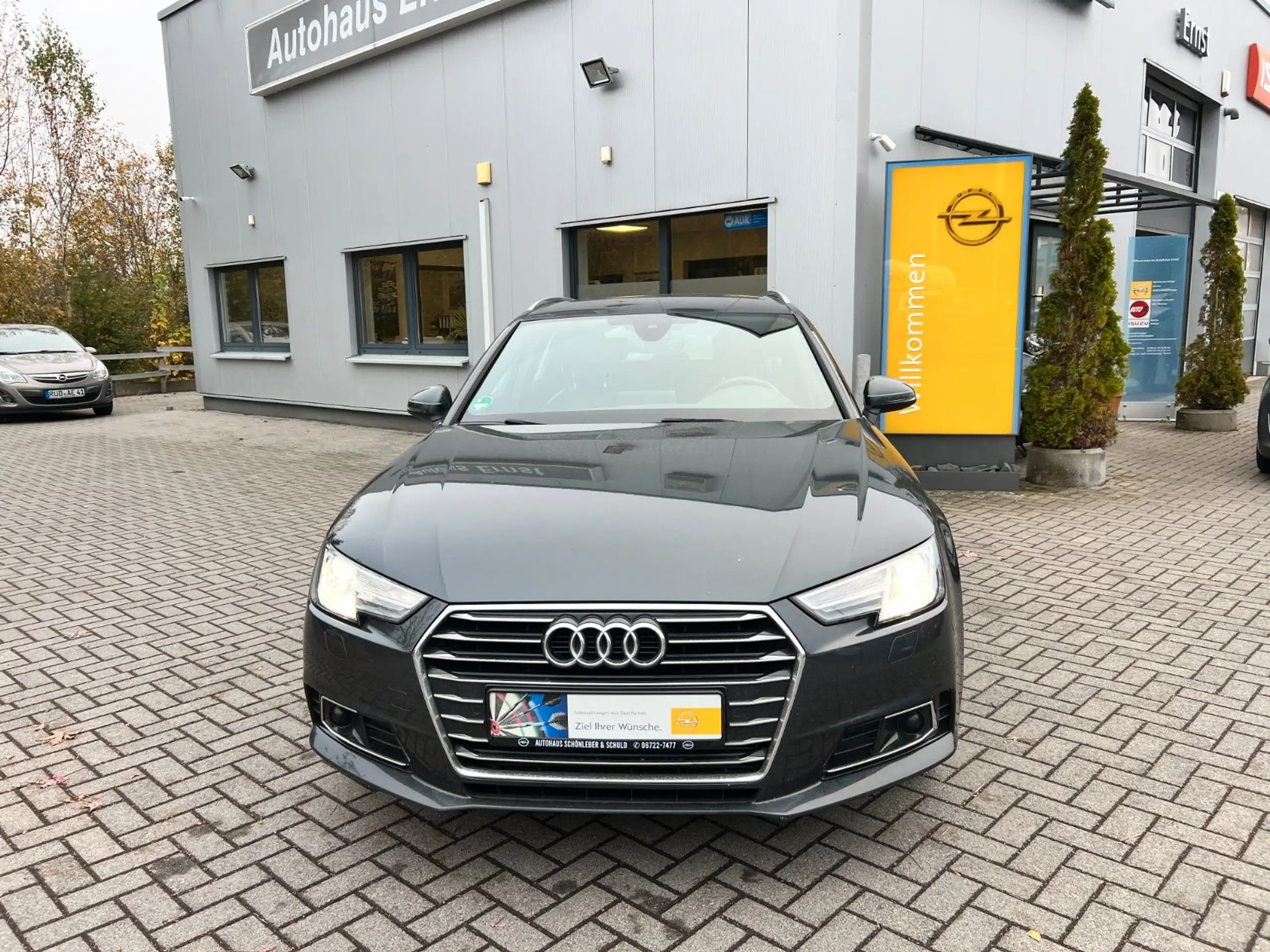 Audi - A4