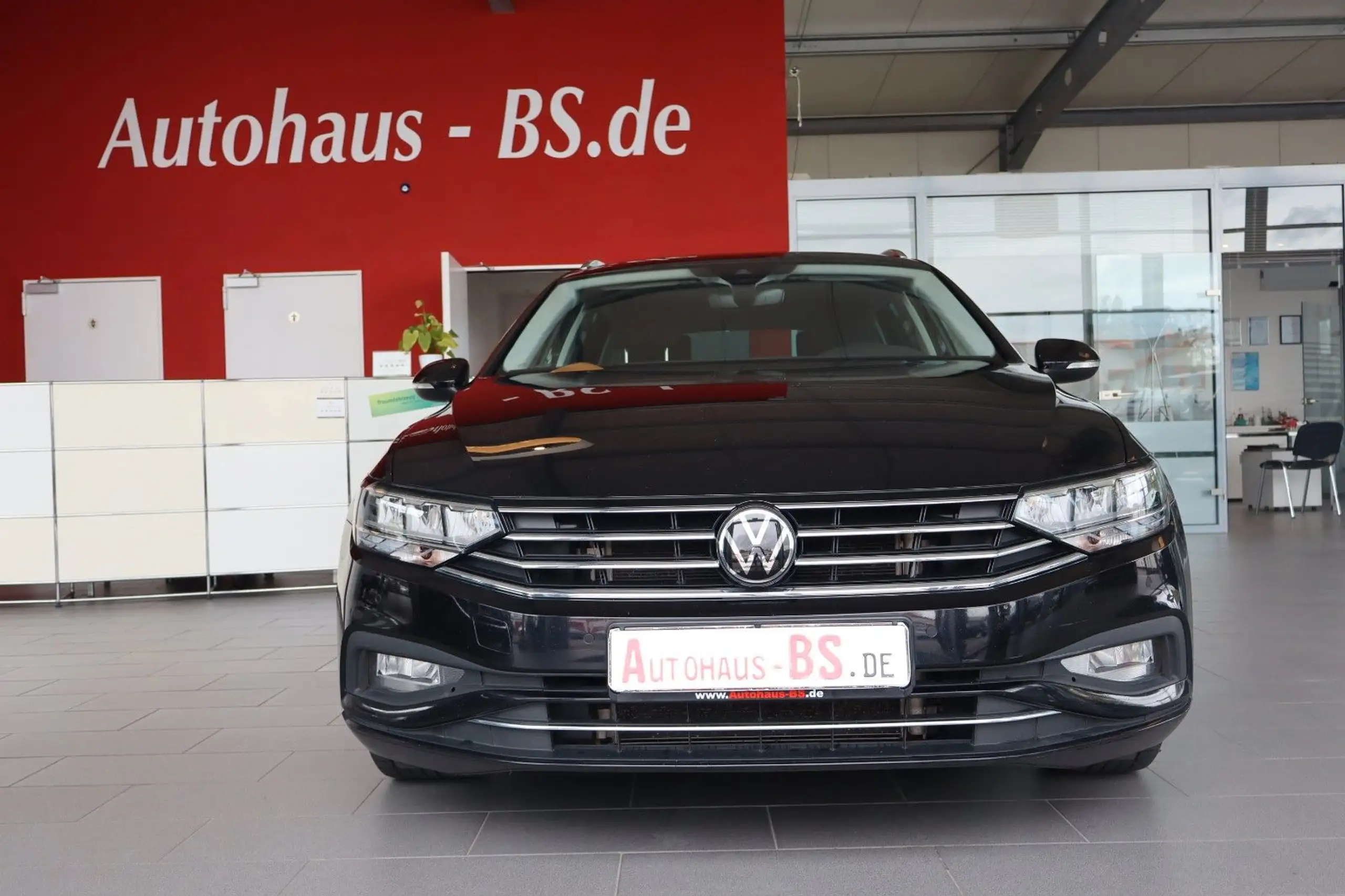 Volkswagen - Passat Variant