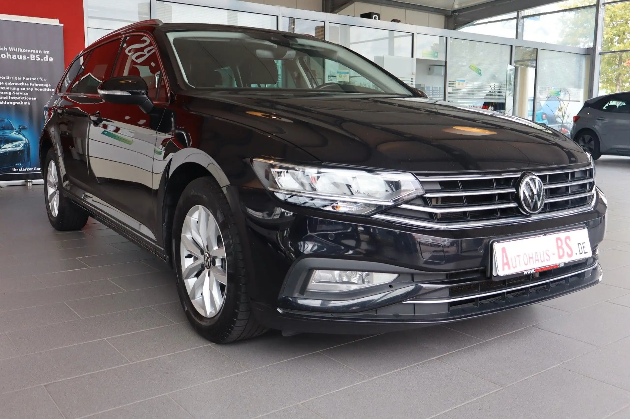 Volkswagen - Passat Variant