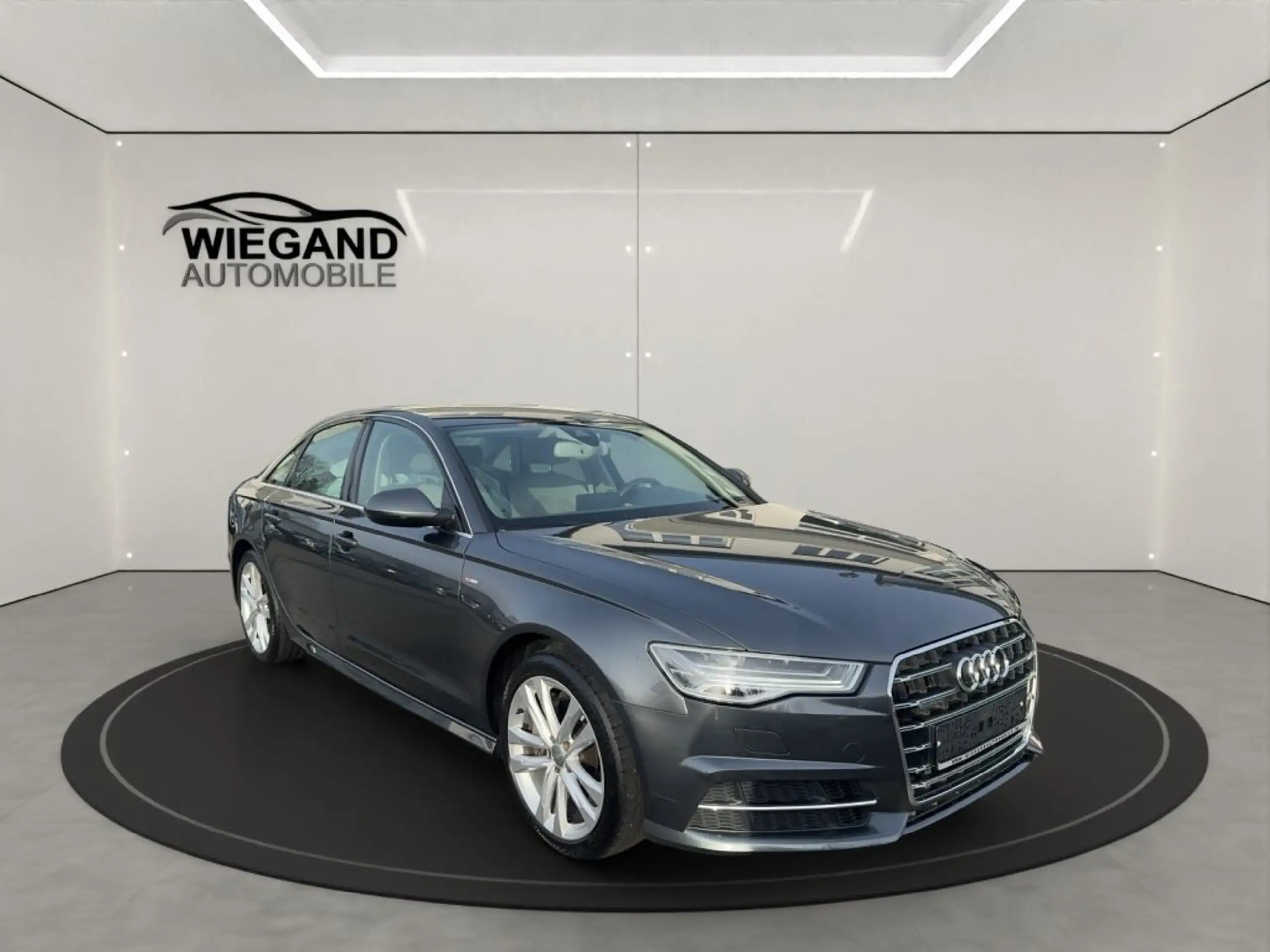 Audi - A6