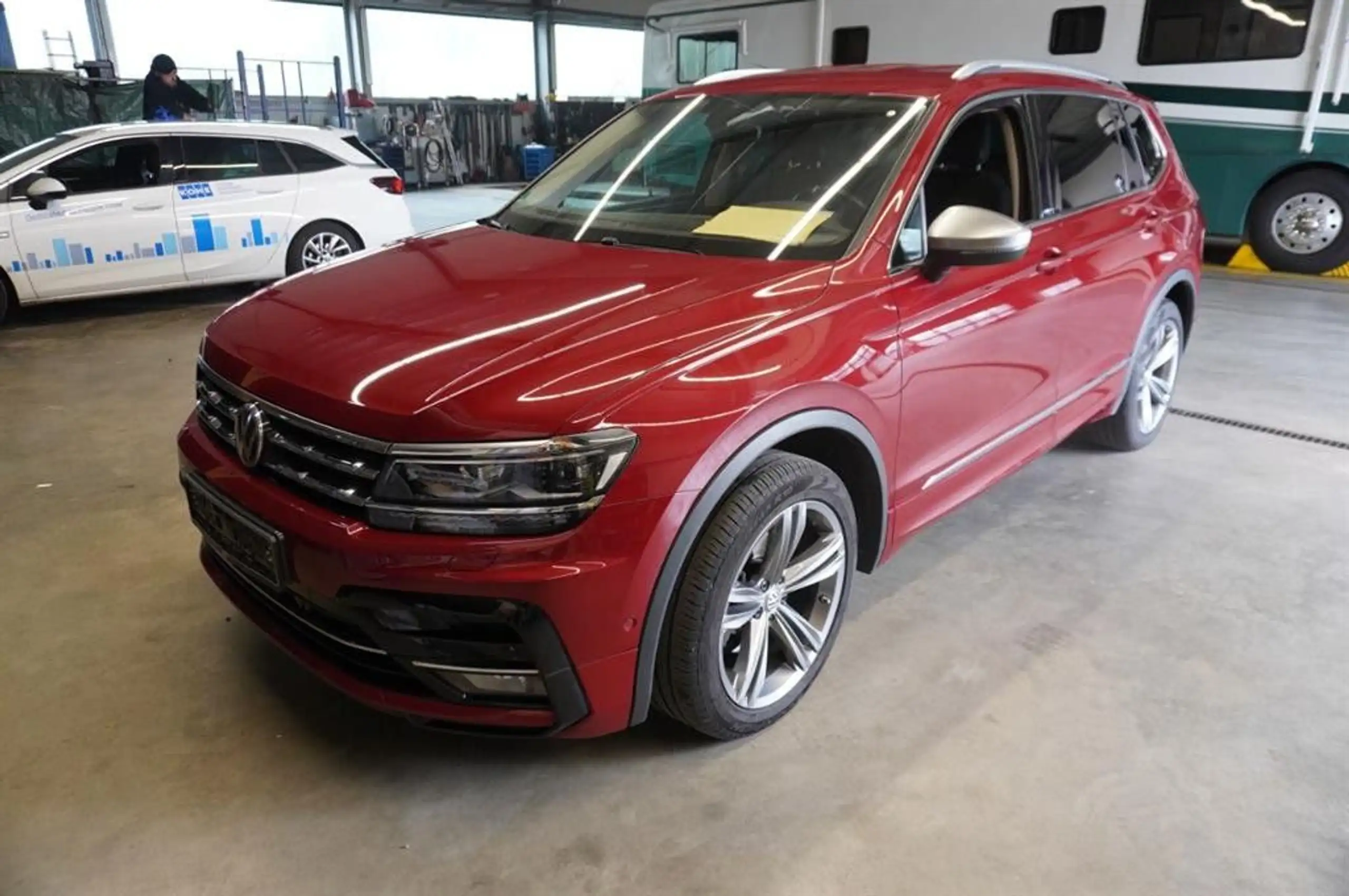 Volkswagen - Tiguan Allspace