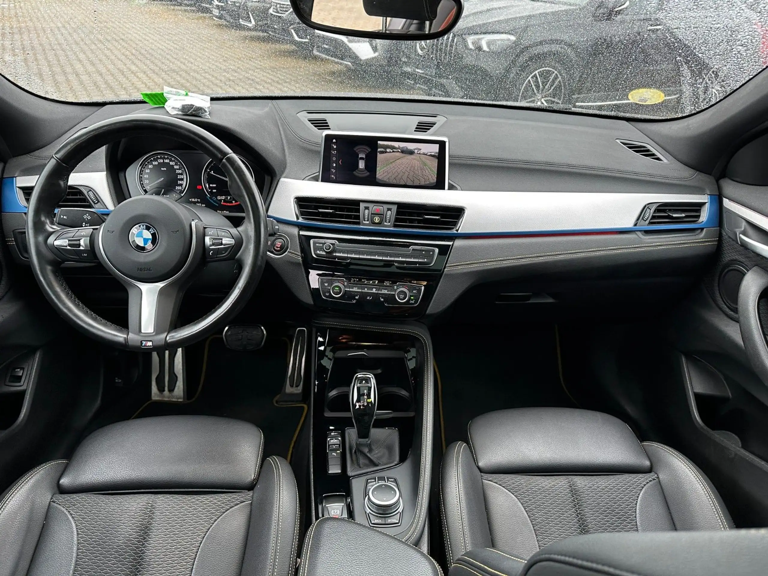 BMW - X2