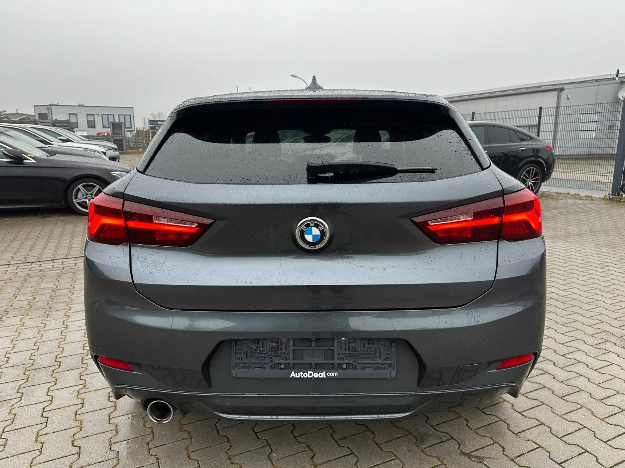 BMW - X2