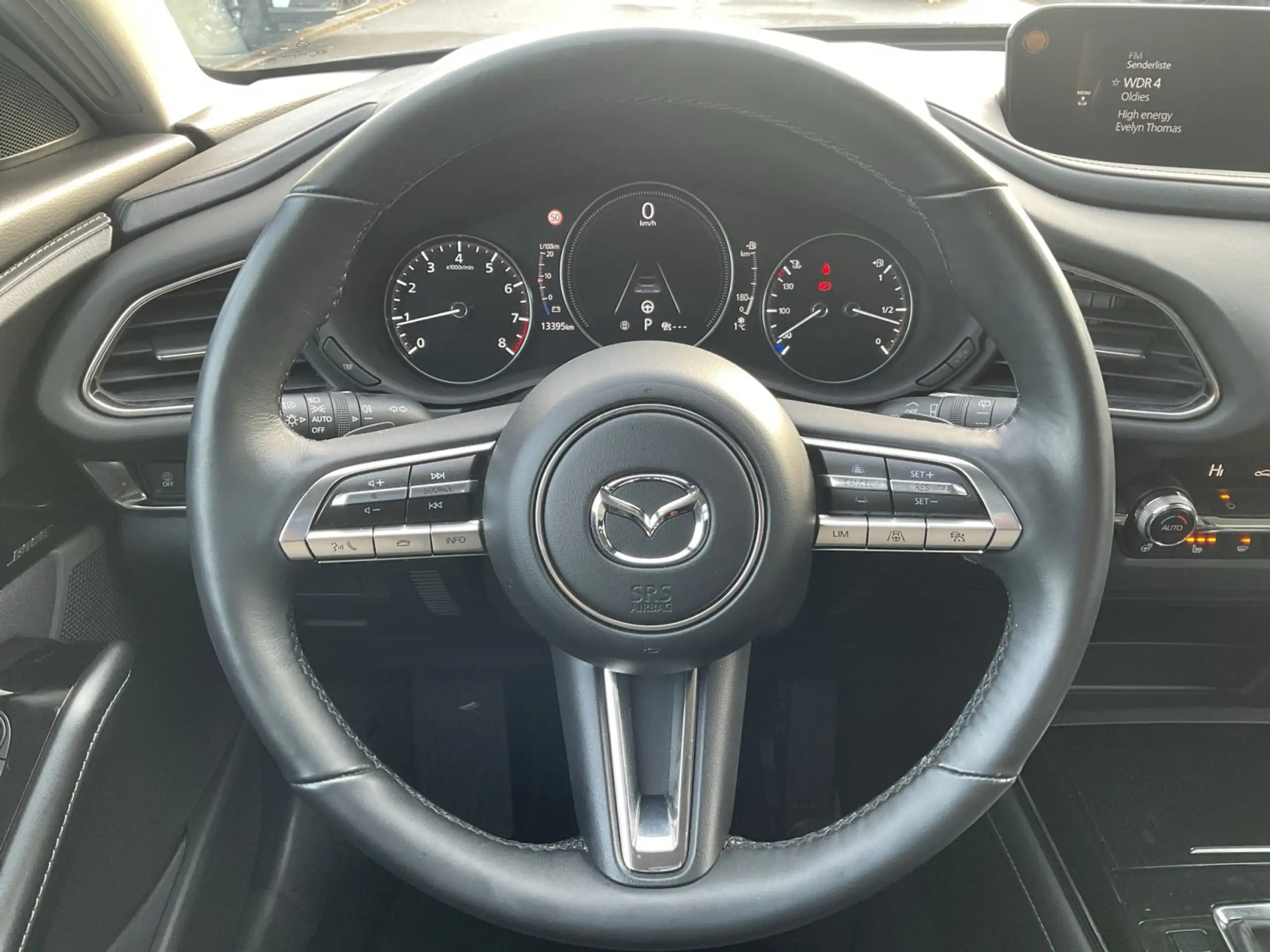 Mazda - CX-30