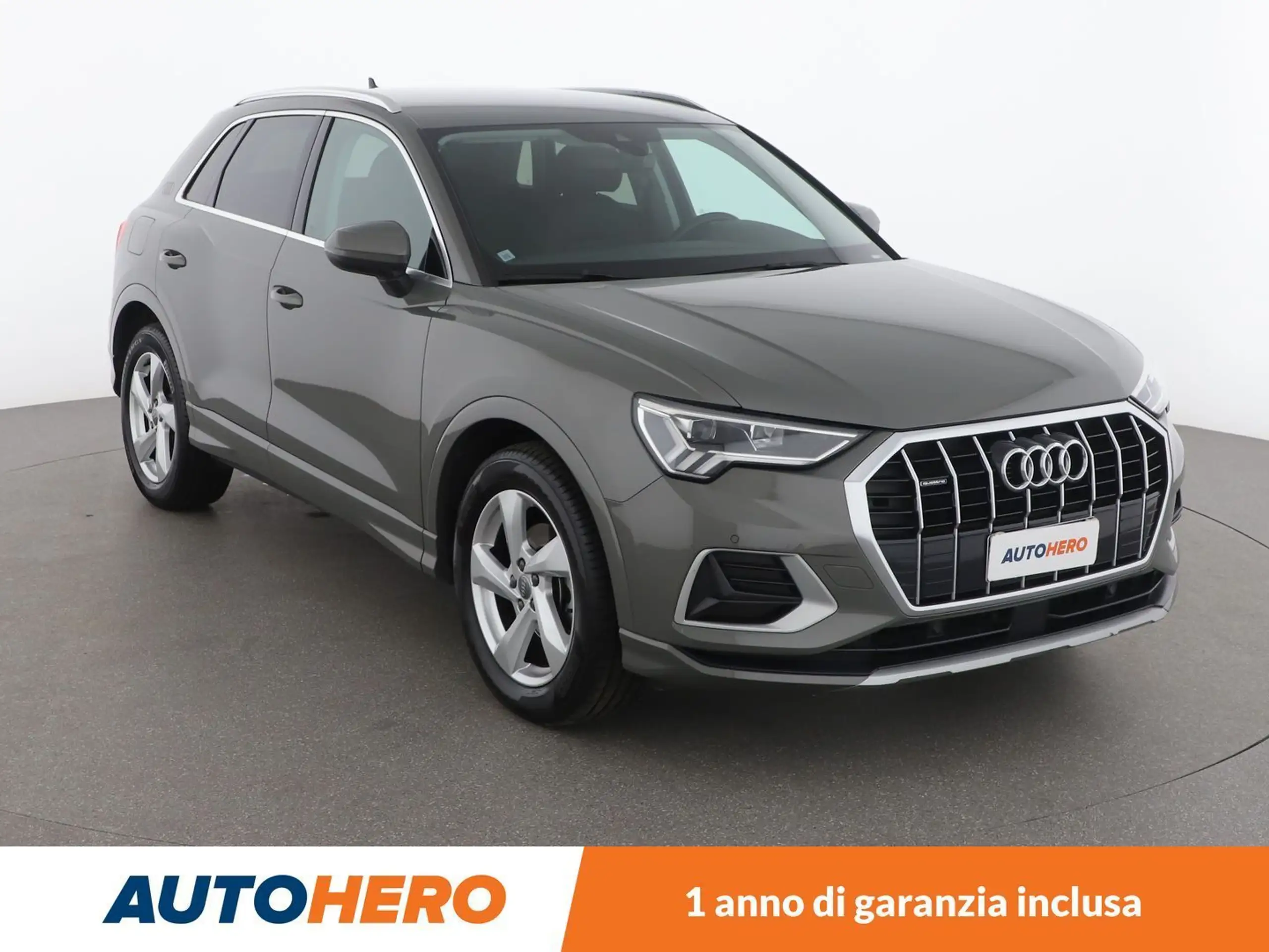 Audi - Q3