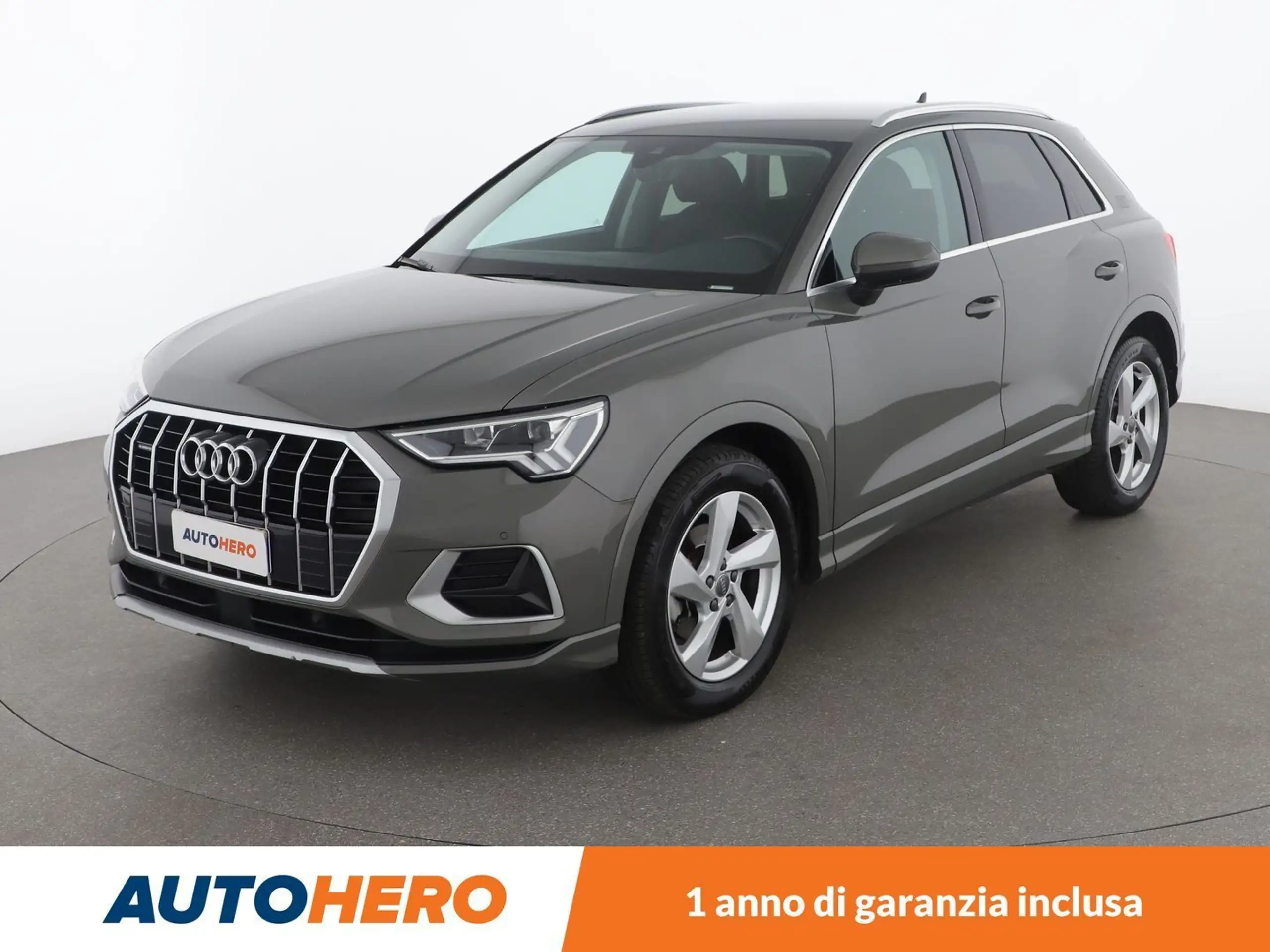 Audi - Q3