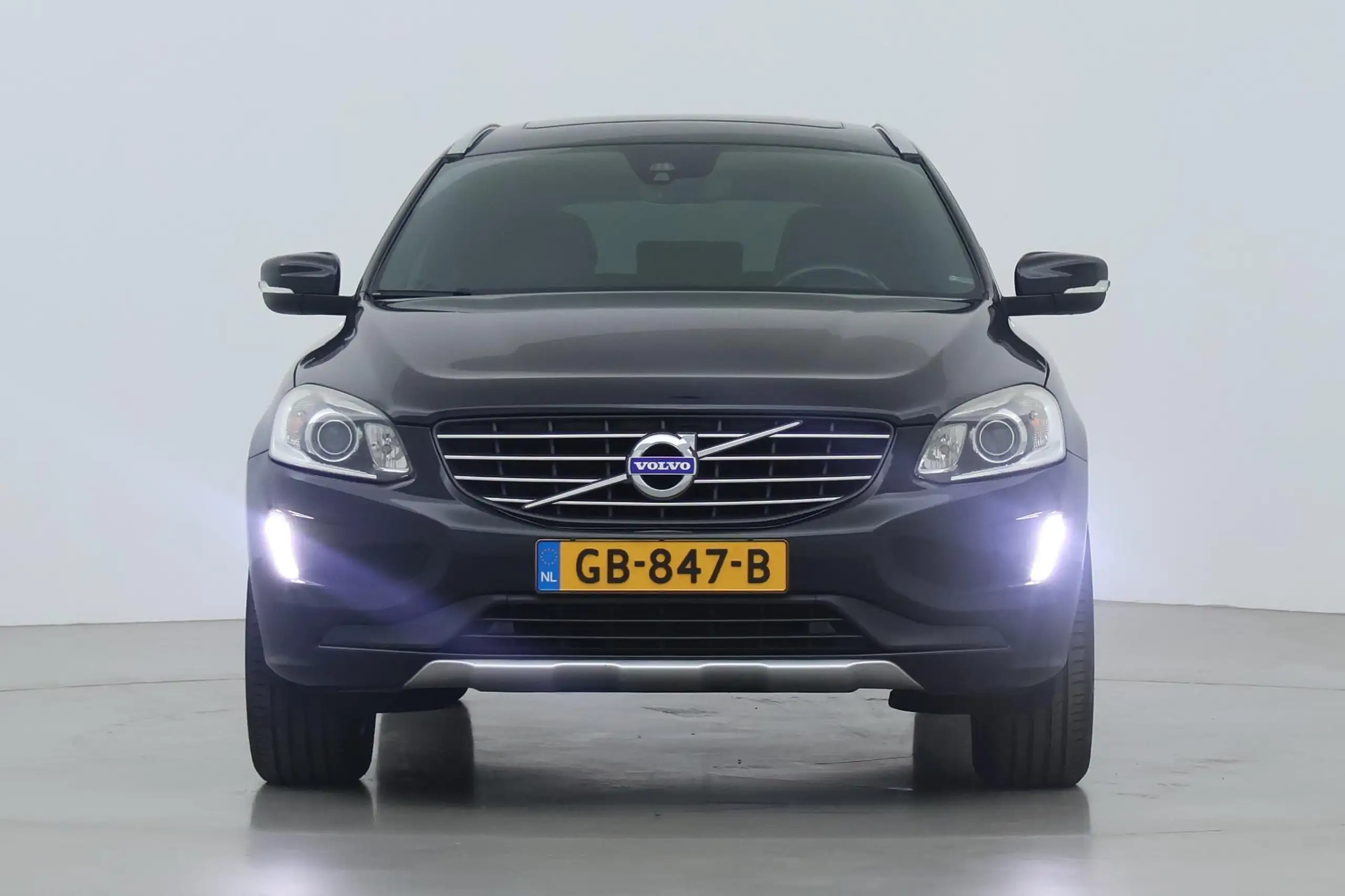 Volvo - XC60