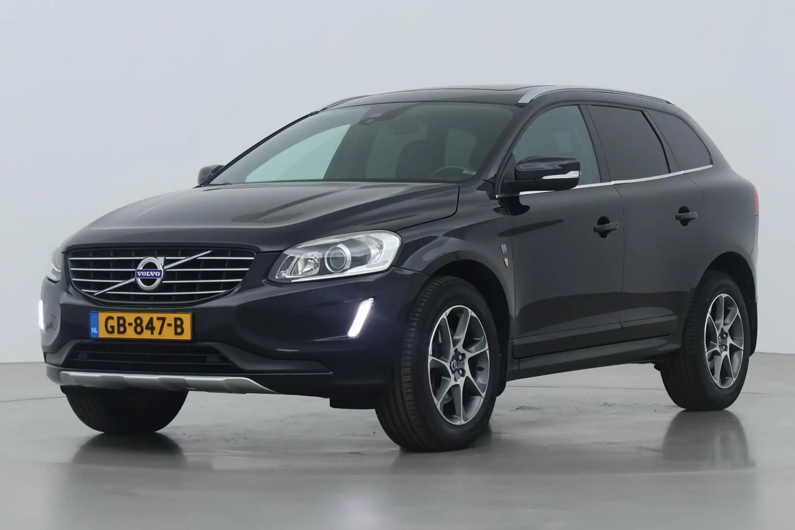 Volvo - XC60