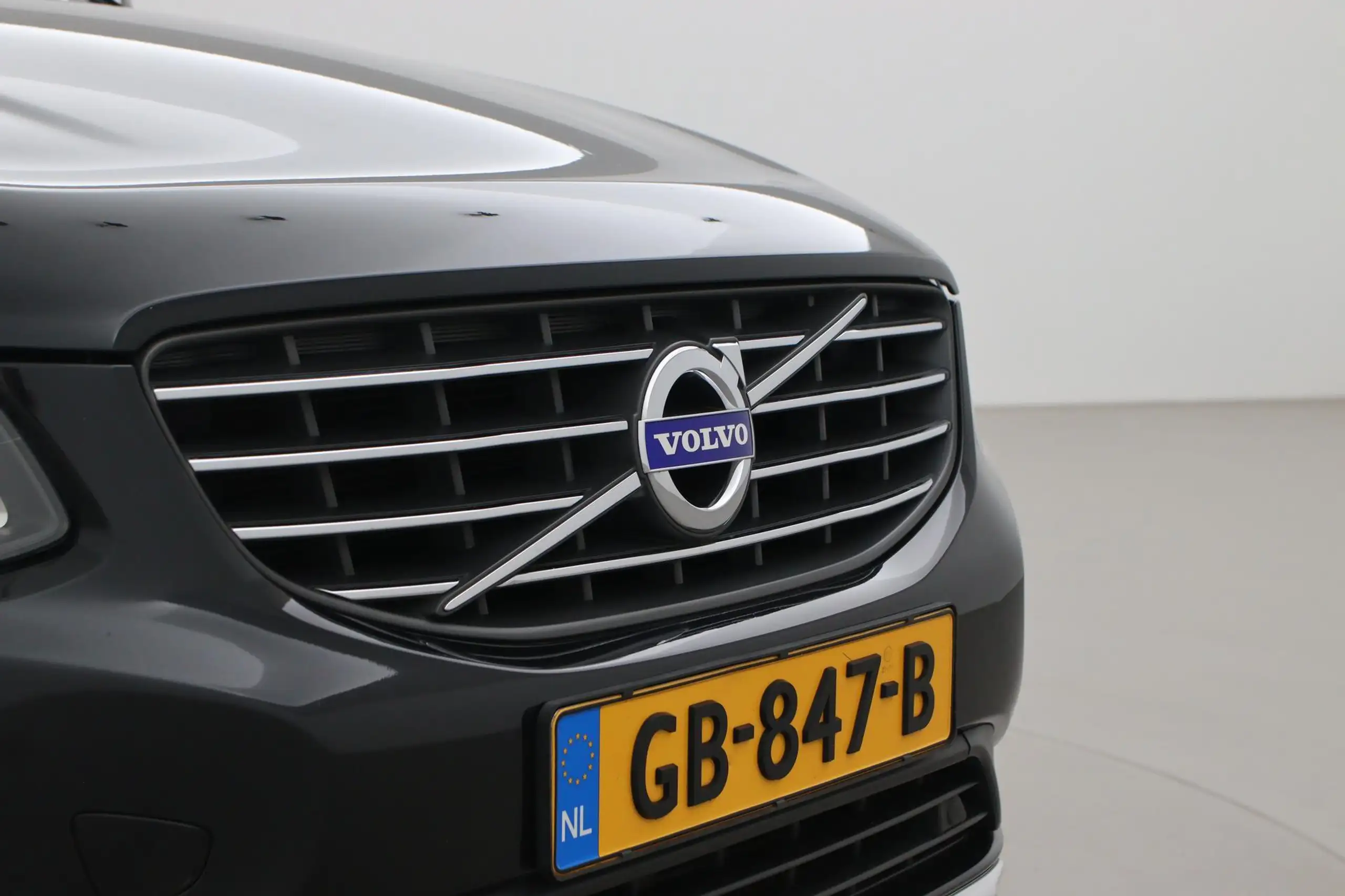 Volvo - XC60